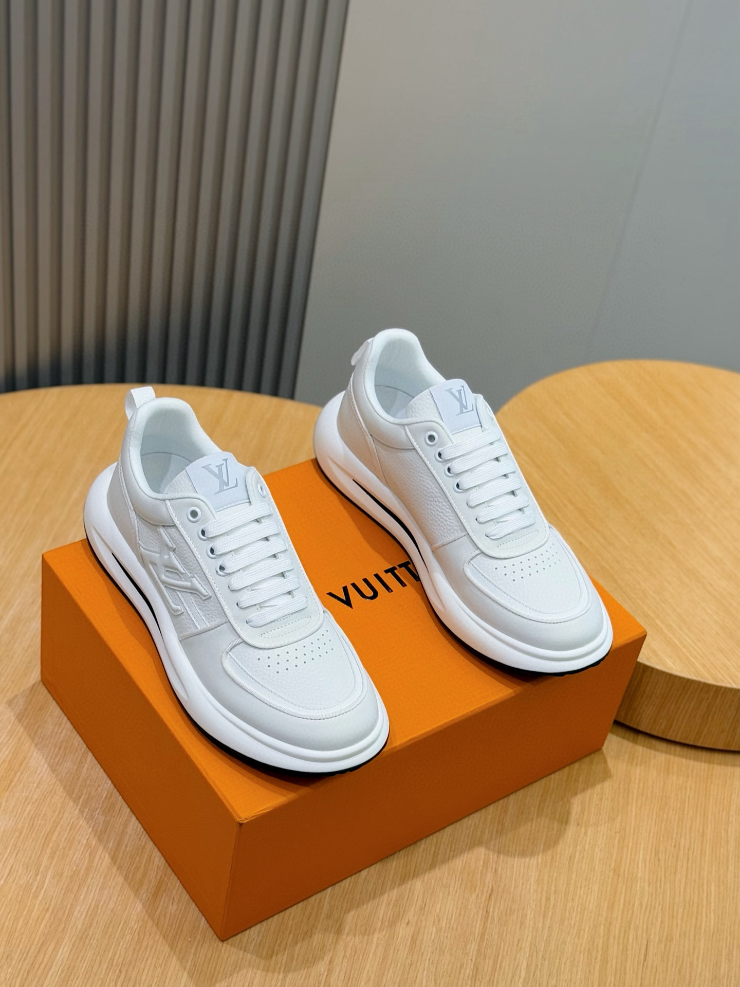 Louis Vuitton Men's Leather Sneakers with Embossed Logo - Stylish & Comfortable 2 i1756050791026 3498 0 0