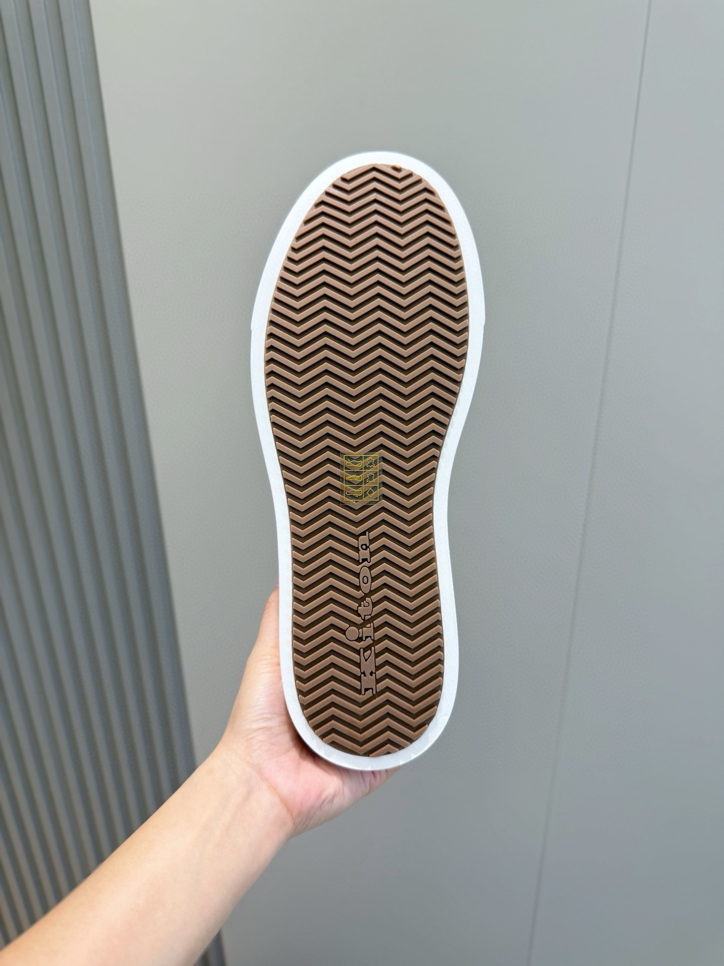 i1760867925980 1613 0 8