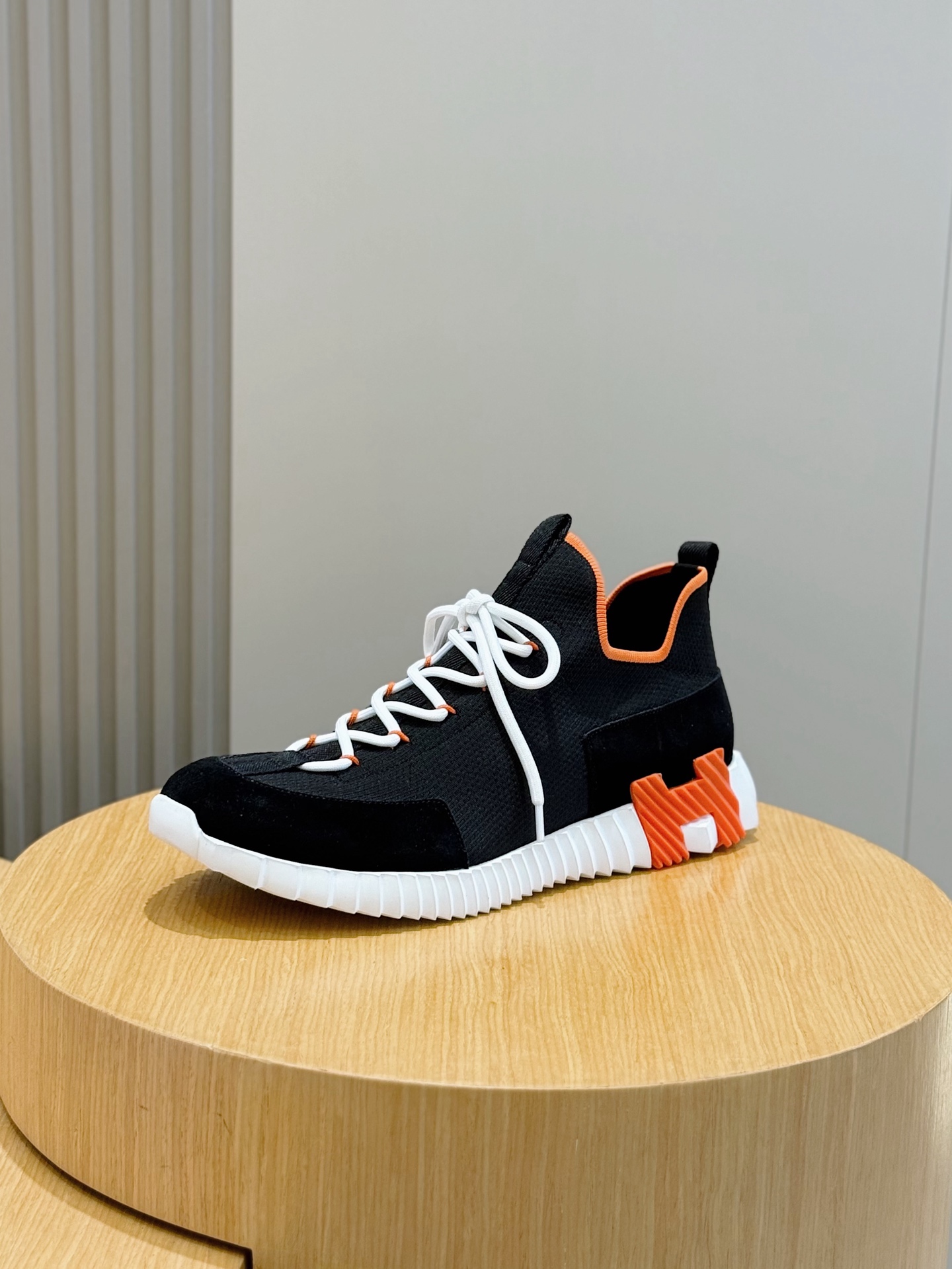 Hermes Style Black Leather Men's Shoes Lookbook Reference image 2