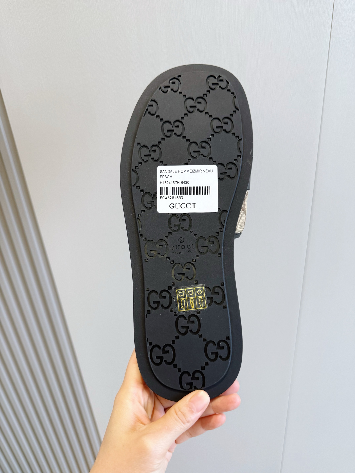 Gucci Style Black Leather Men's Shoes style reference detail image 6 from source 781415