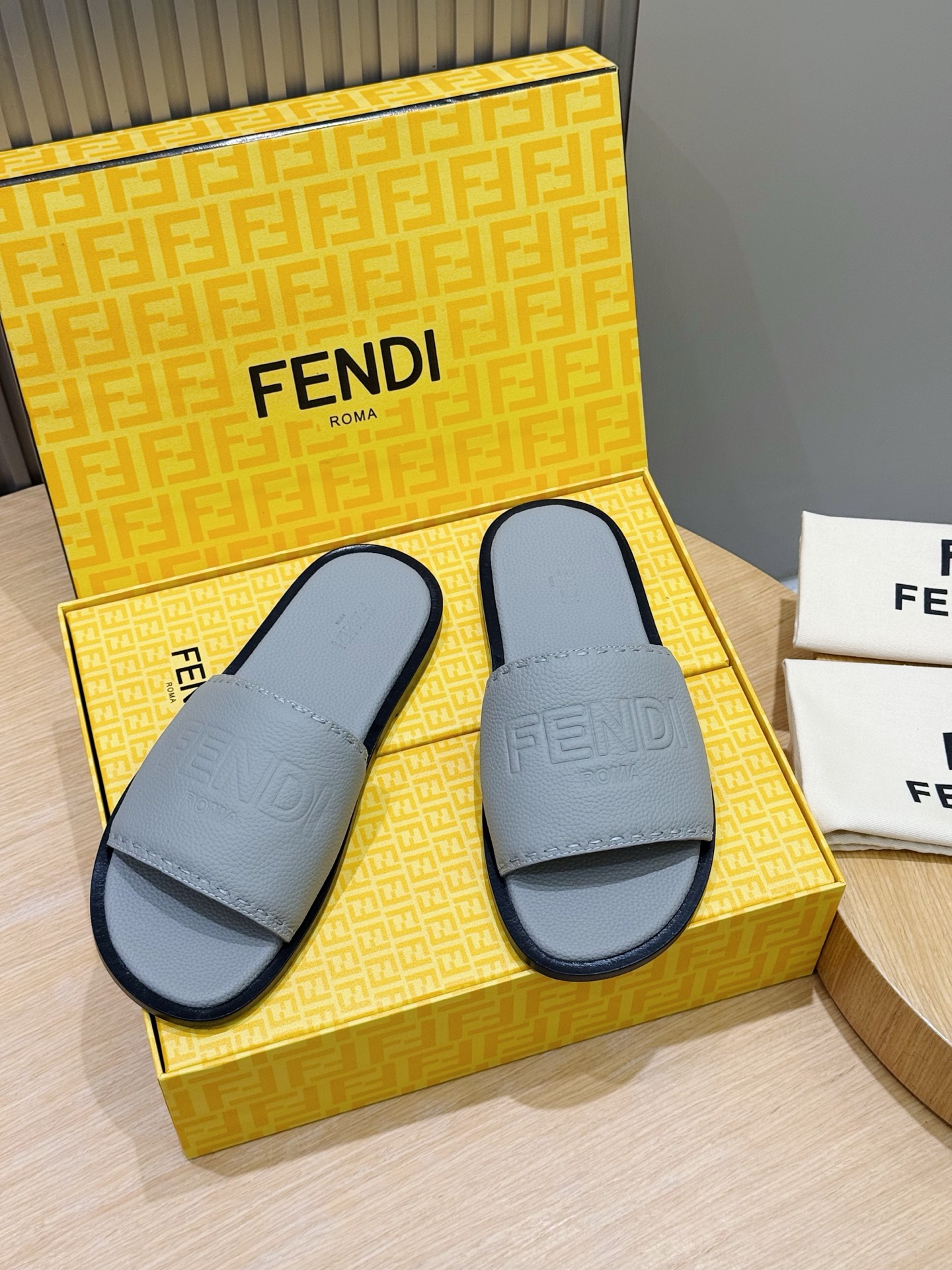 펜디 신발 122067 Fendi Shoes