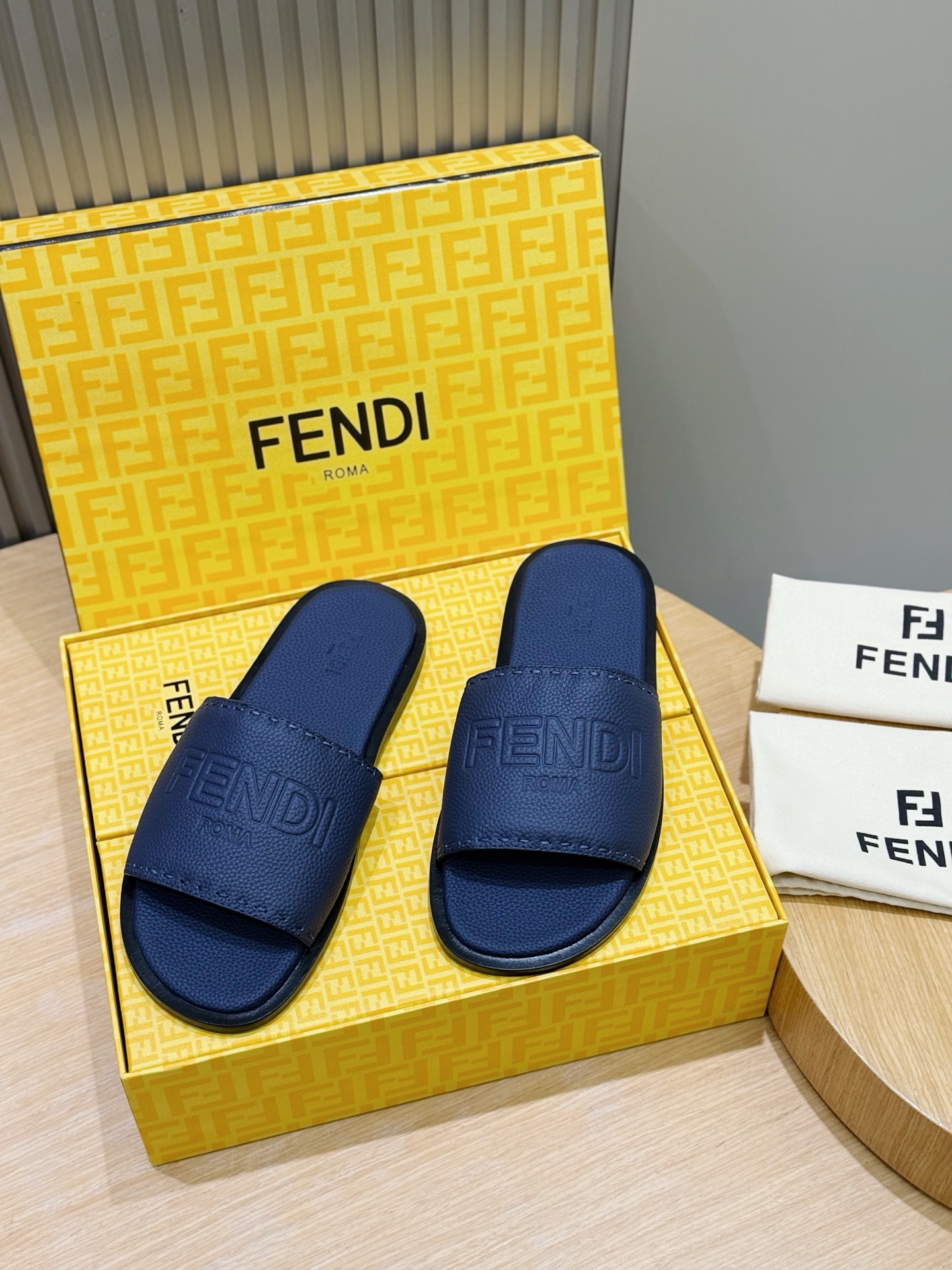 펜디 신발 122069 Fendi Shoes