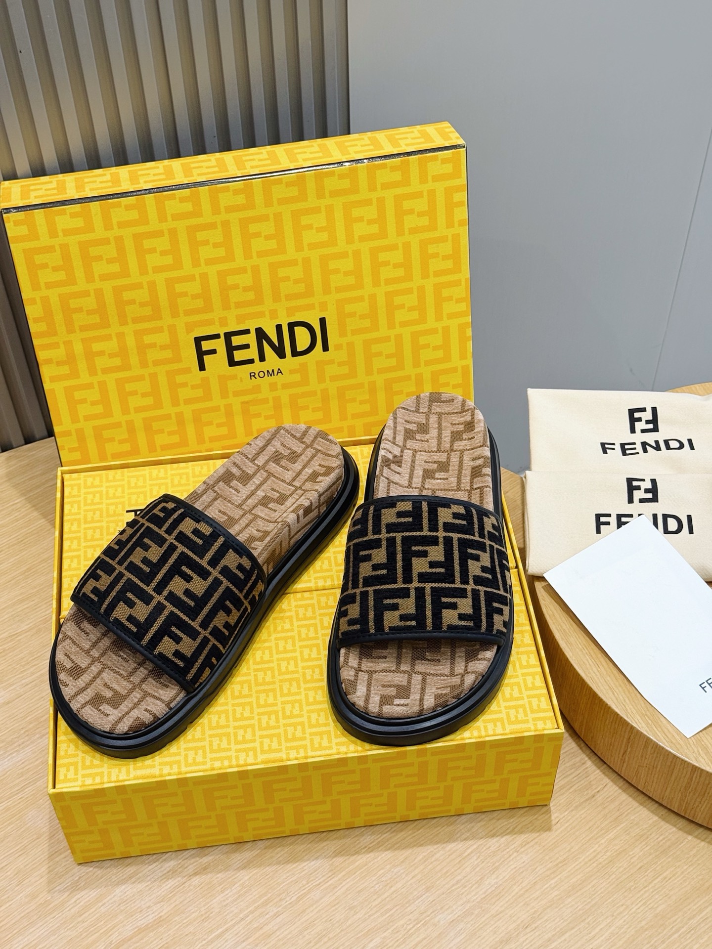 펜디 신발 122072 Fendi Shoes