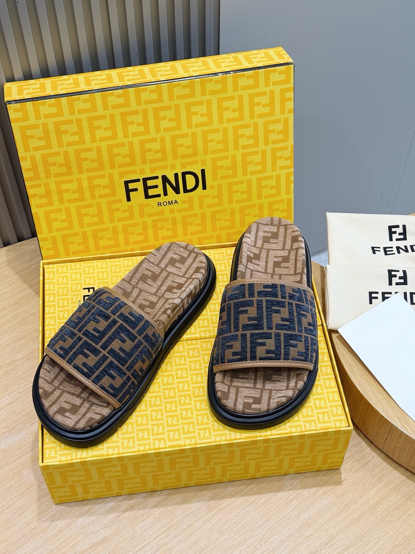 펜디 신발 122074 Fendi Shoes