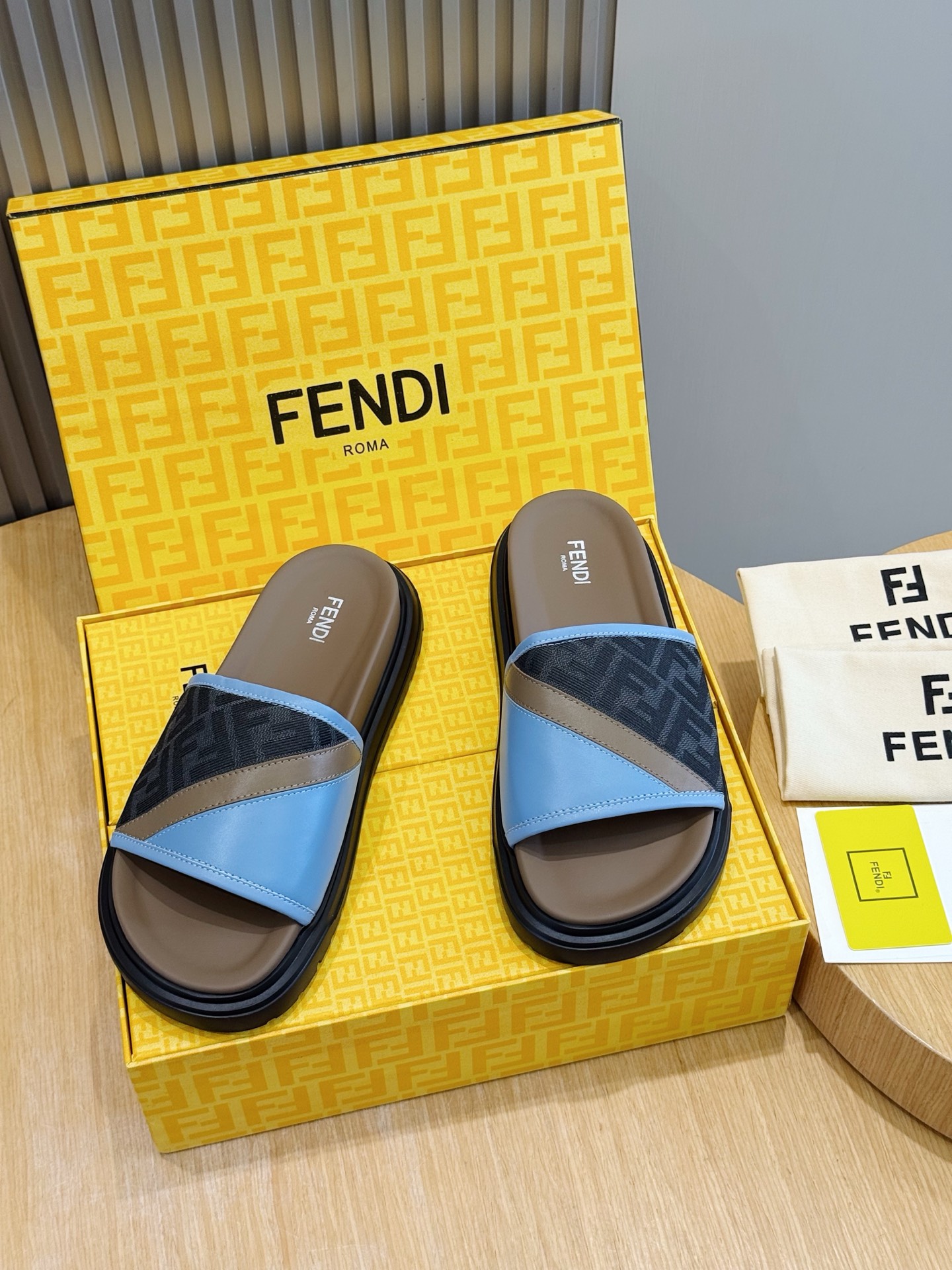 펜디 신발 122083 Fendi Shoes