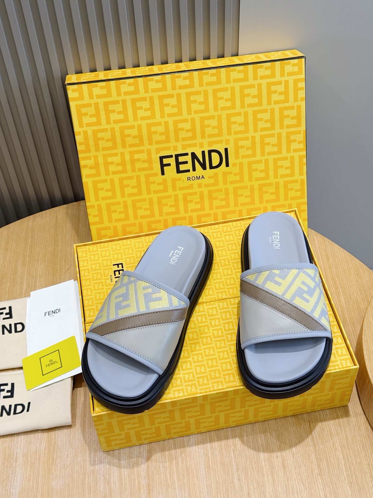 펜디 신발 122086 Fendi Shoes