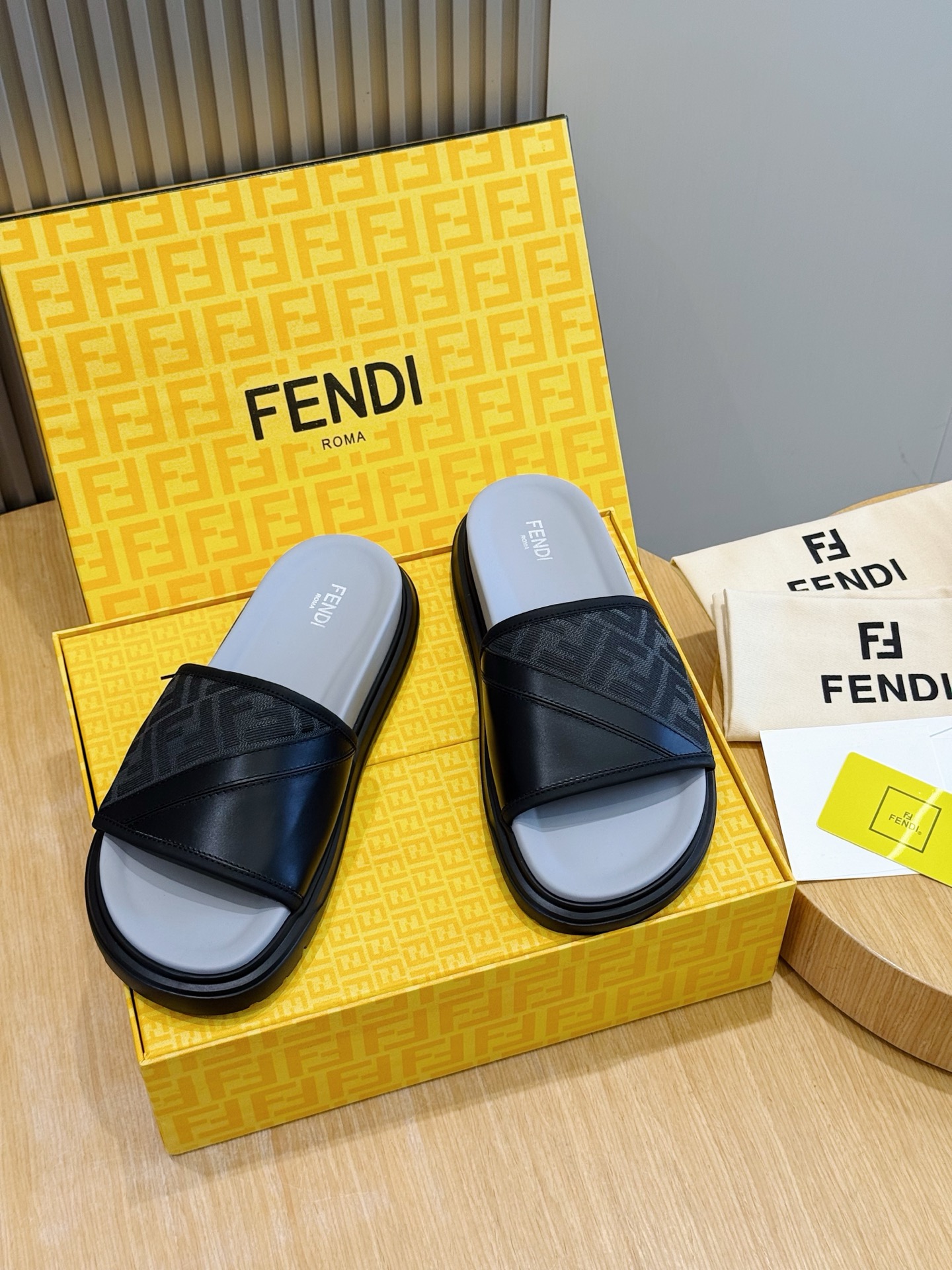 펜디 신발 122087 Fendi Shoes