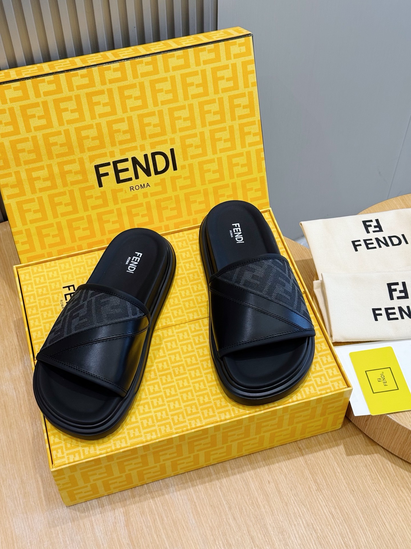 펜디 신발 122088 Fendi Shoes