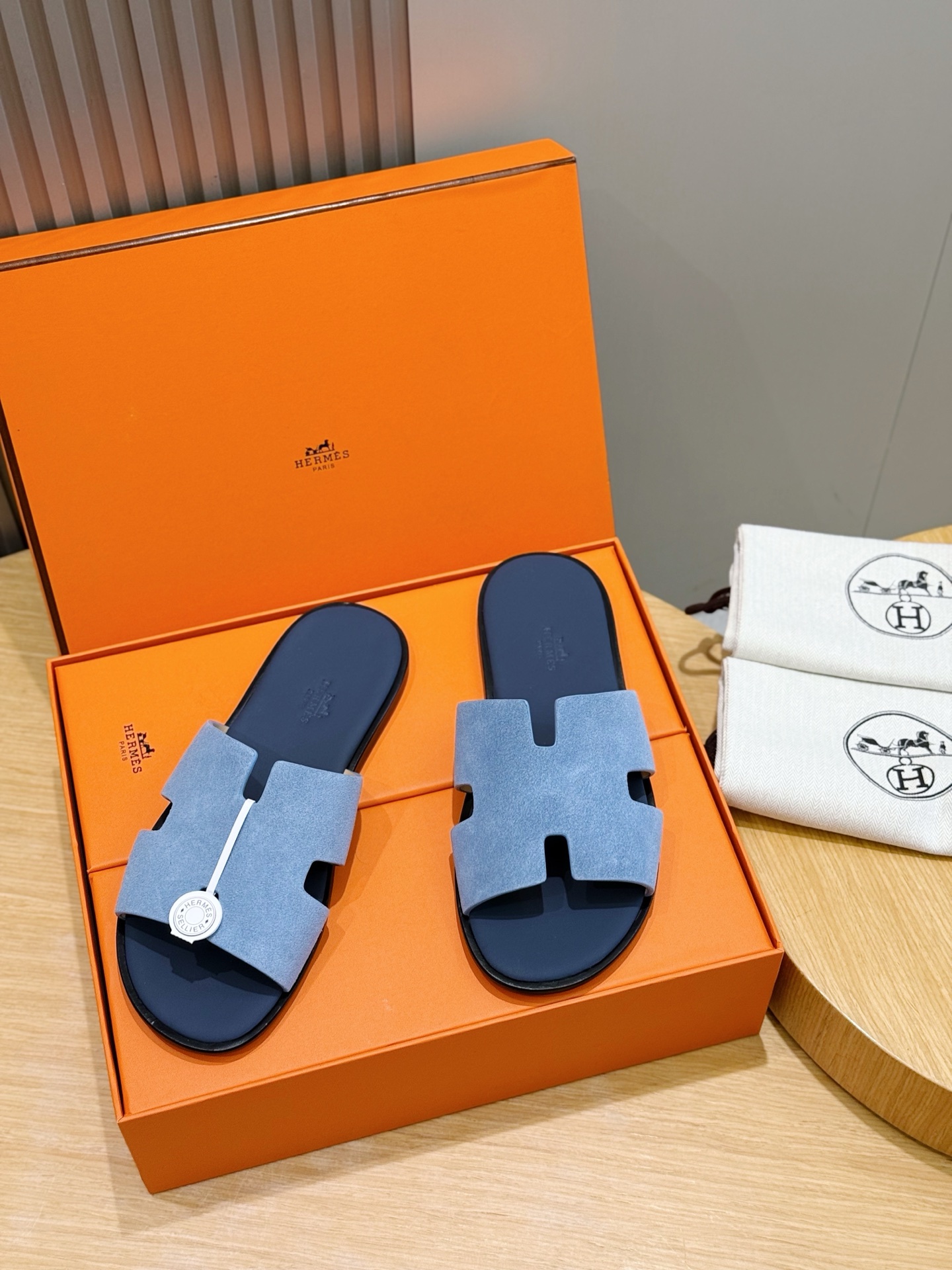 에르메스 이즈미르 샌들 155895