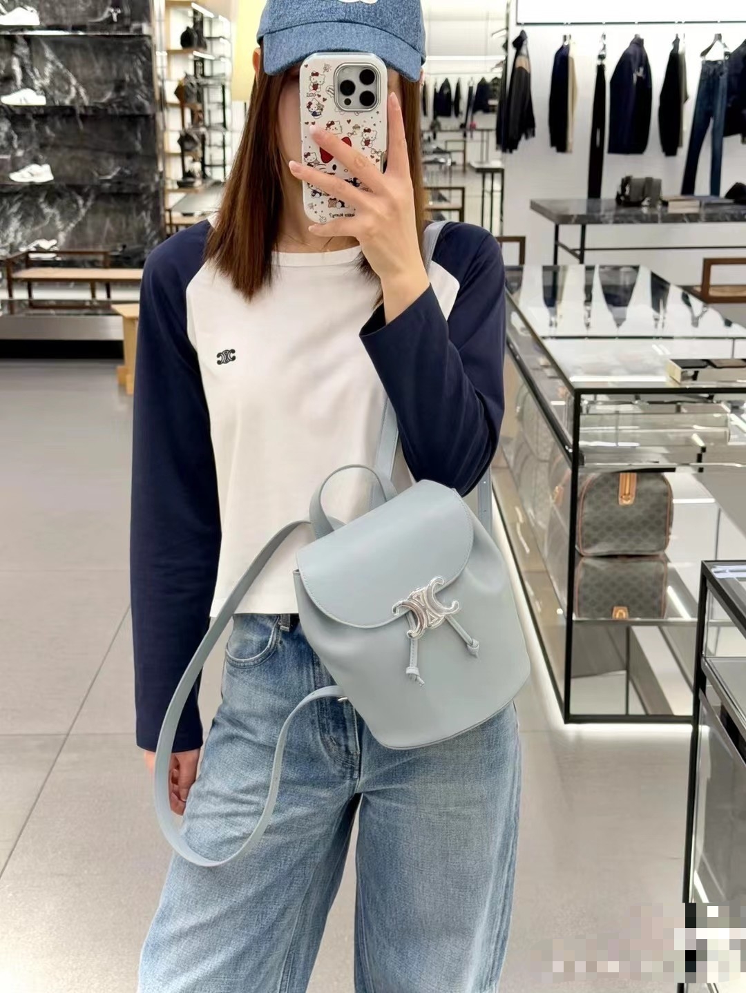 Celine Product _djIqfloklzVbRZv517pStqEudwSEYE3qXfsy-Ew