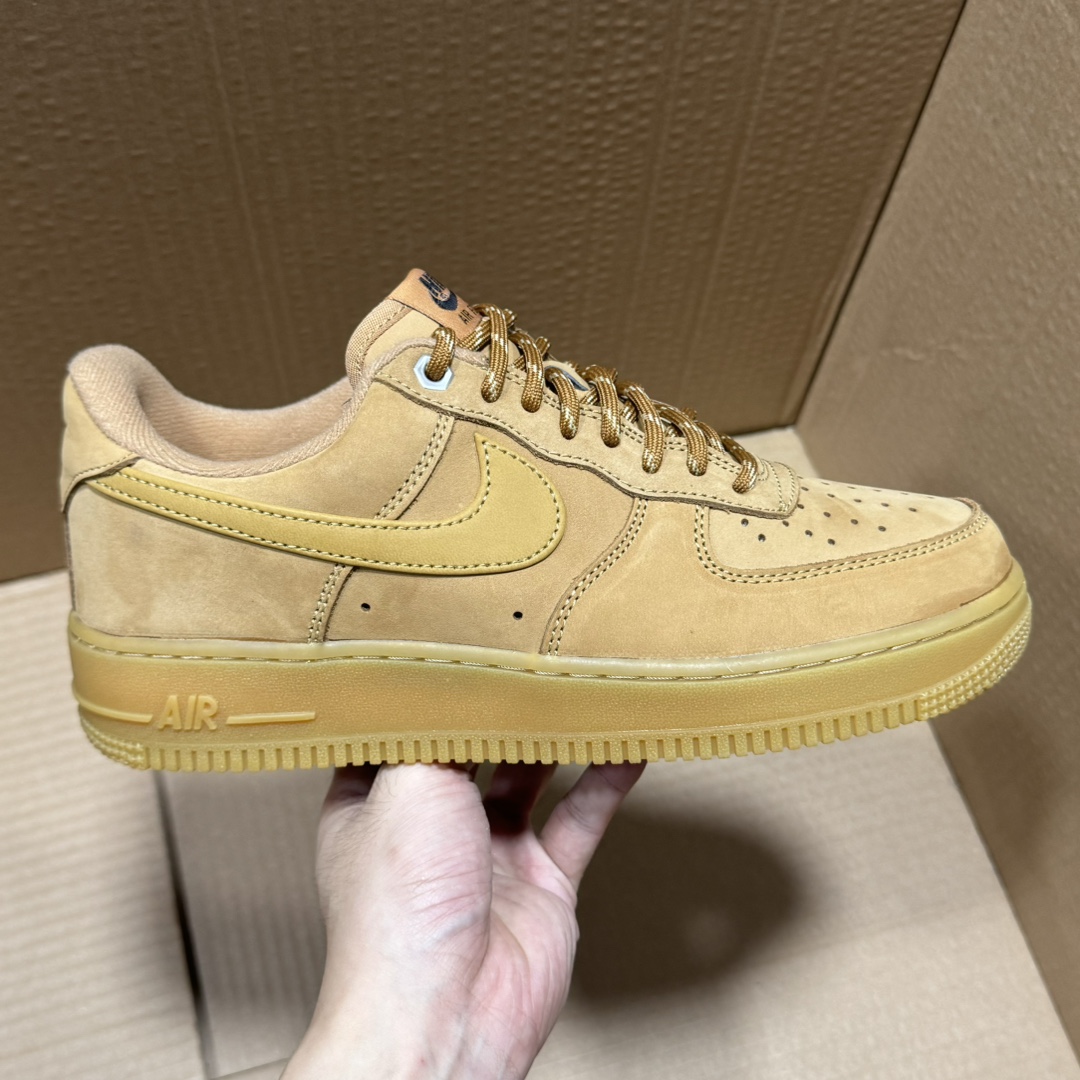 全码补出！价格上调！
奥莱ZP福利空军小麦！
尺码：35.5-44.5全码输出！
天猫 京东等平台充正订单！秋冬应季重磅福利，白菜价体验正品！售前 售后 一包到底！各位兄弟放心冲！编码：AB368546!