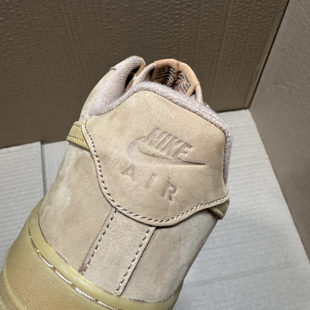 全码补出！价格上调！
奥莱ZP福利空军小麦！
尺码：35.5-44.5全码输出！
天猫 京东等平台充正订单！秋冬应季重磅福利，白菜价体验正品！售前 售后 一包到底！各位兄弟放心冲！编码：AB368546!