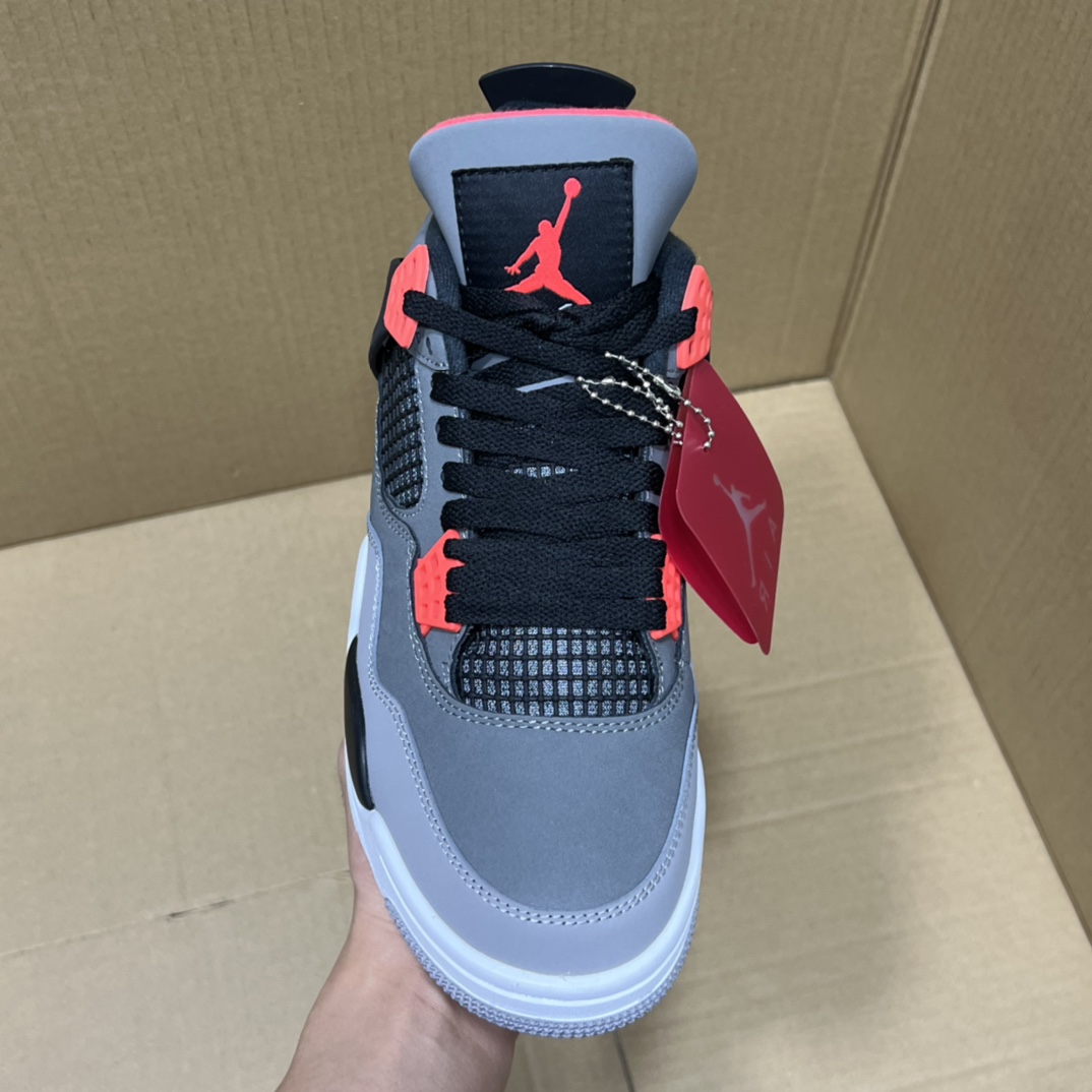 特价💰180
  双十二活动冲刺！
小绿X版本aj4系列部分配色特价！
尺码36-47.5，稳定输出！
大厂出品 品质保证！细节做的相当到位！行业性价比天花板产品！卖过都知道，转图必卖！