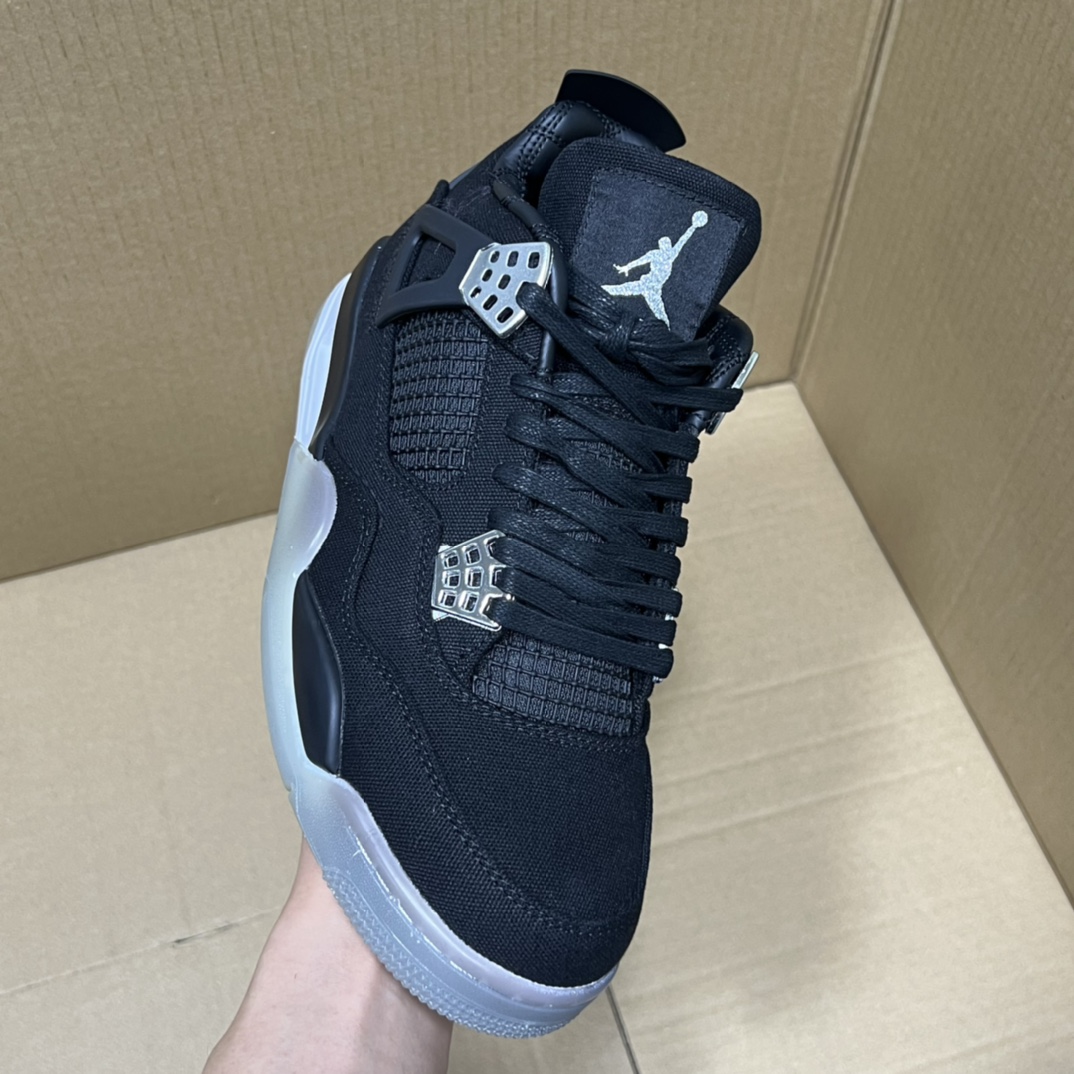 特价💰180
  双十二活动冲刺！
小绿X版本aj4系列部分配色特价！
尺码36-47.5，稳定输出！
大厂出品 品质保证！细节做的相当到位！行业性价比天花板产品！卖过都知道，转图必卖！