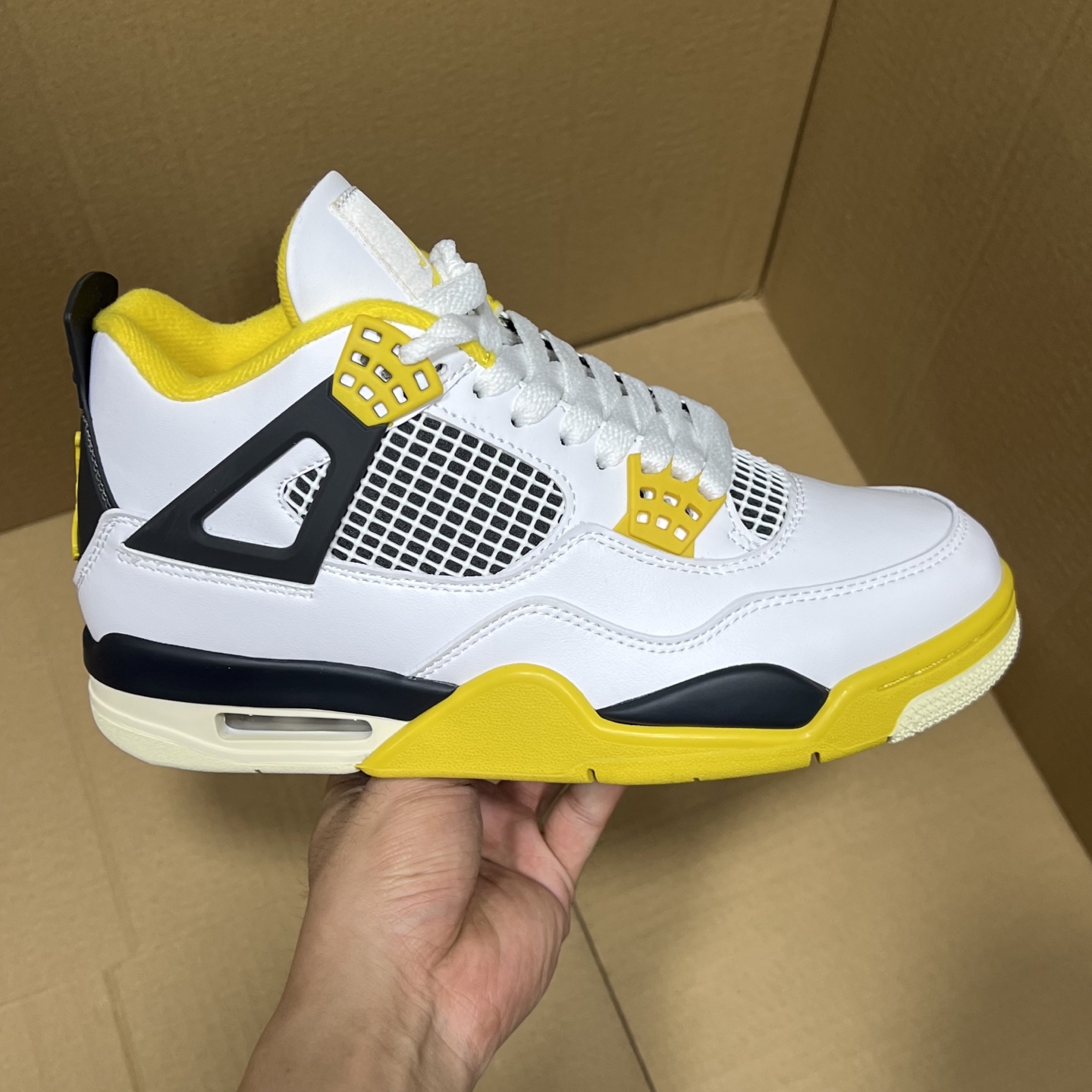 Air Jordan 4 Retro Lightning (2021) Men's Shoe - Premium Quality, Sizes 40-48.5 1 i1746643767815 7411 0 0