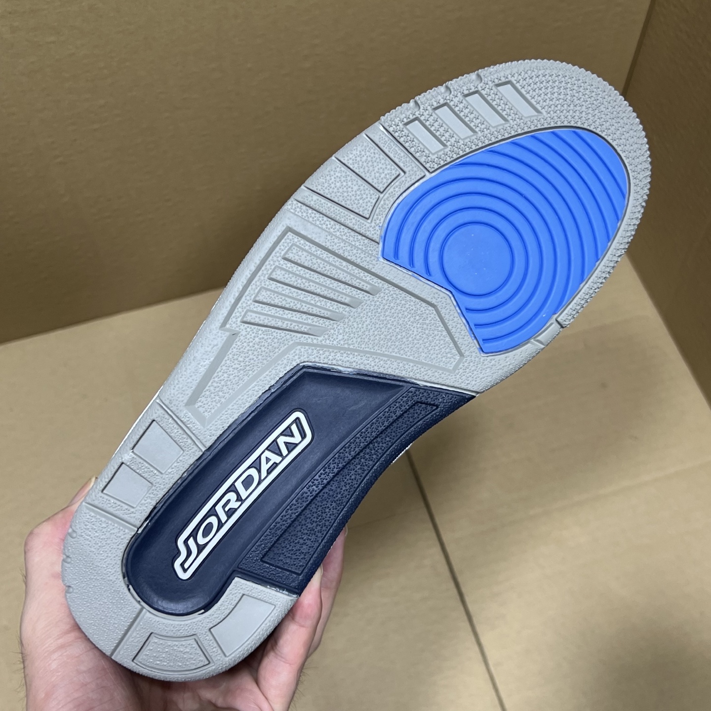 图片[9]-💰280 特价【i8纯原】AJ3系列特价！ 原价360 纯原福利，老牌大厂出品！ 卖过的都知道，绝对是好货福利！喜欢的可以入手！ 货号：CT8532-104 尺码：40-47  编码：1001-莆田鞋