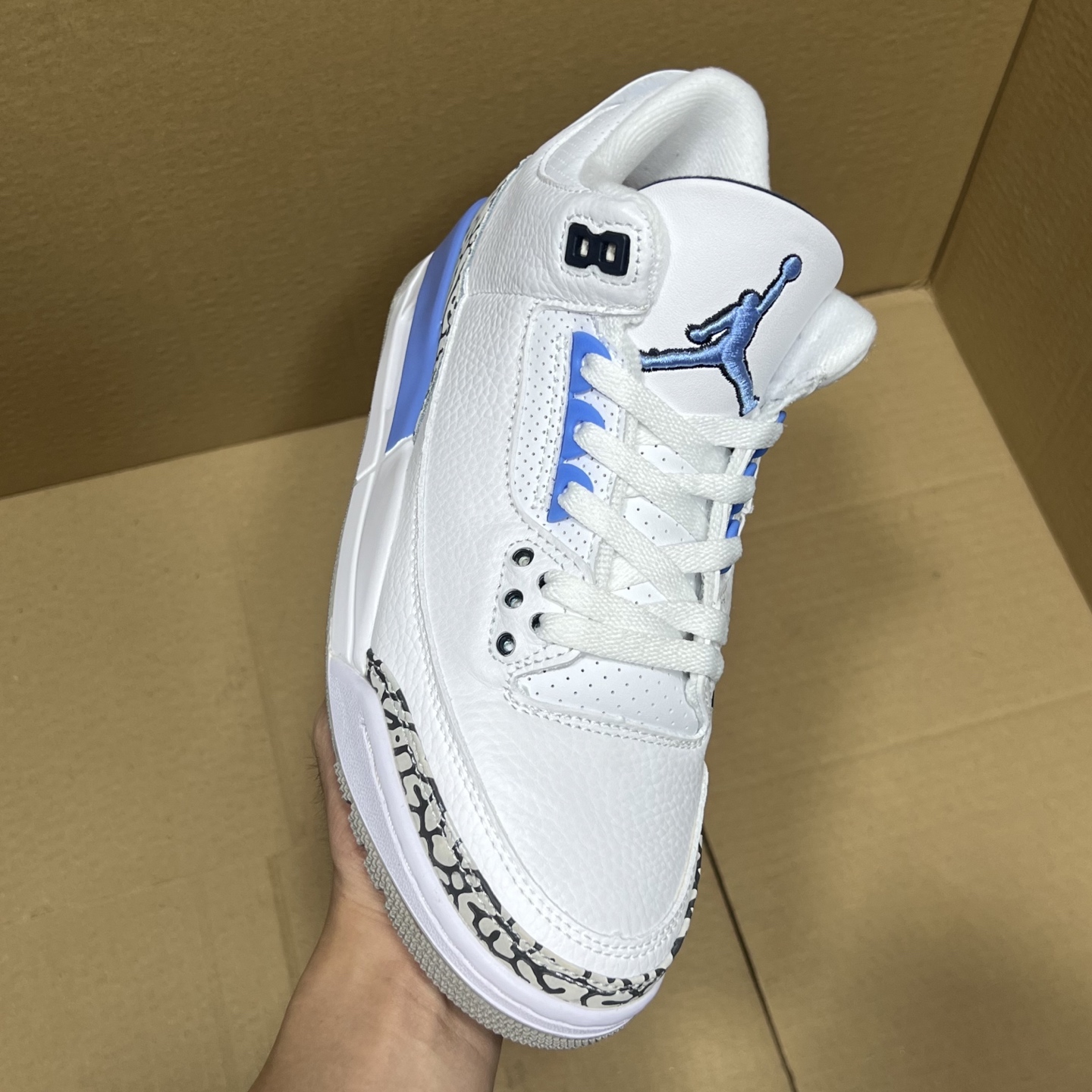 图片[2]-💰280 特价【i8纯原】AJ3系列特价！ 原价360 纯原福利，老牌大厂出品！ 卖过的都知道，绝对是好货福利！喜欢的可以入手！ 货号：CT8532-104 尺码：40-47  编码：1001-莆田鞋