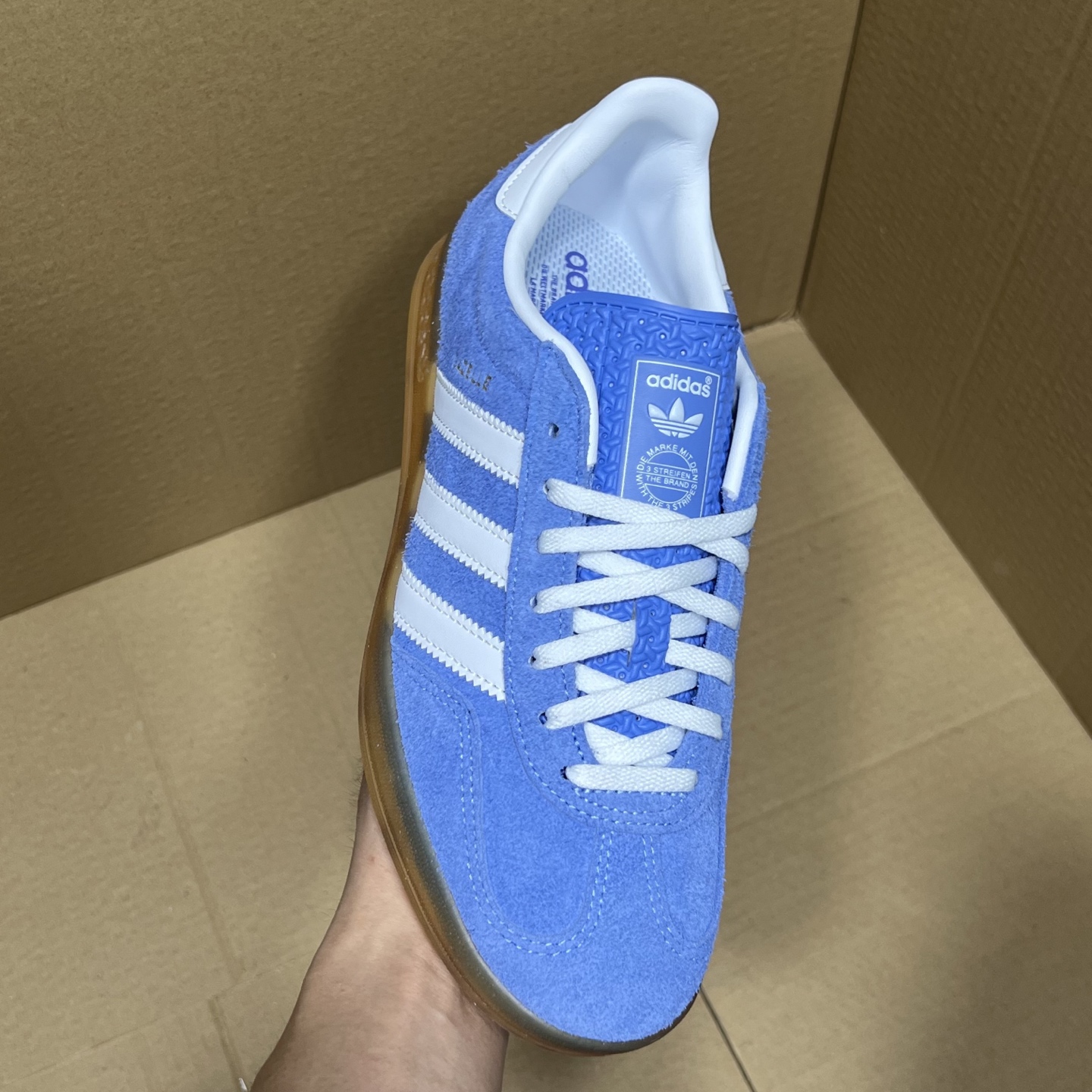   Originals Gazelle Indoor  防 蓝白 HQ871  35.5-45