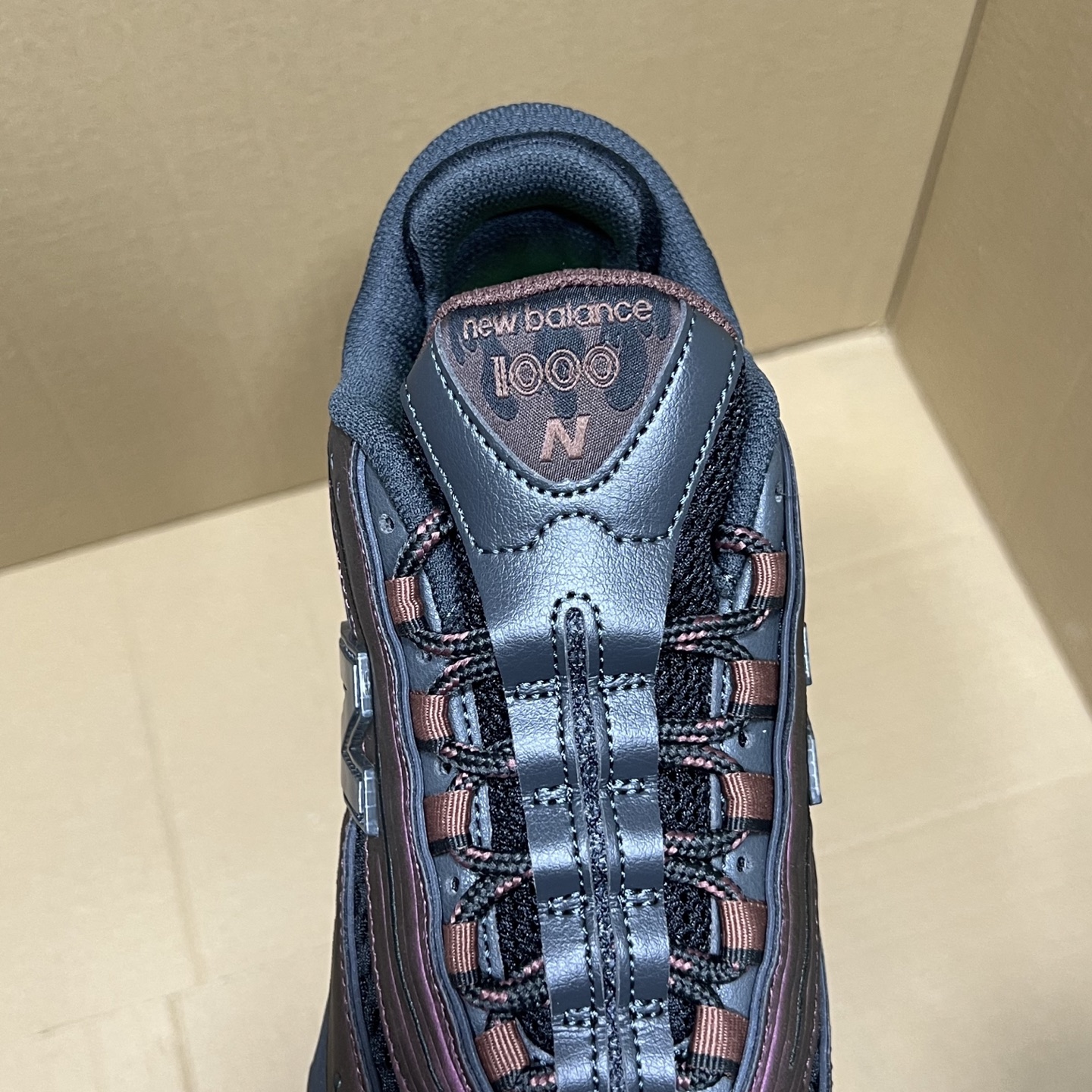 助力双十二活动!
DT版NB1000福利价格下调!
尺码36-45全码输出!
顶级大厂出品!绝对的好货福利!品质绝对是行业首屈一指的存在!原来200+,最后一波!白菜价开冲,转图必卖!