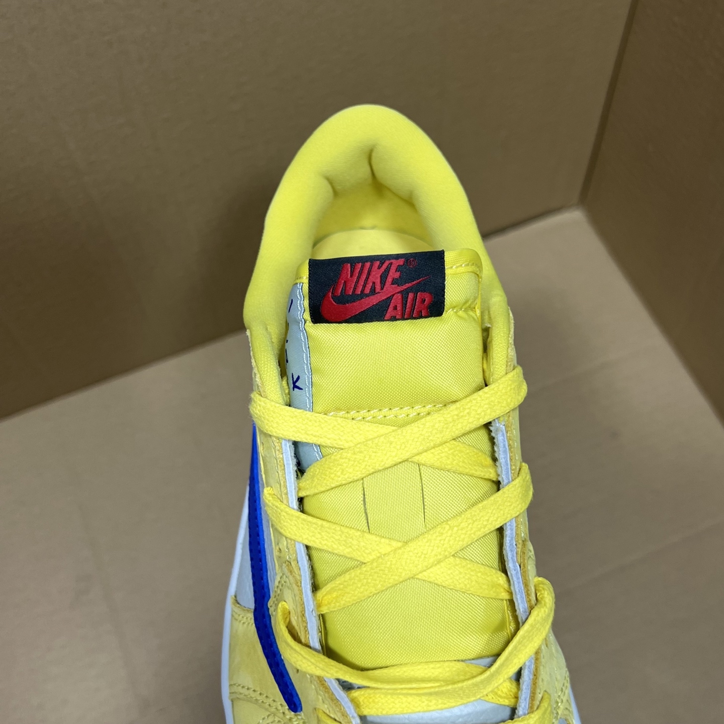 年度重磅福利！R1版AJ1倒勾低帮系列特价！市场知名外贸R1版本！早期老的DT，懂的人都懂！品质 口碑一