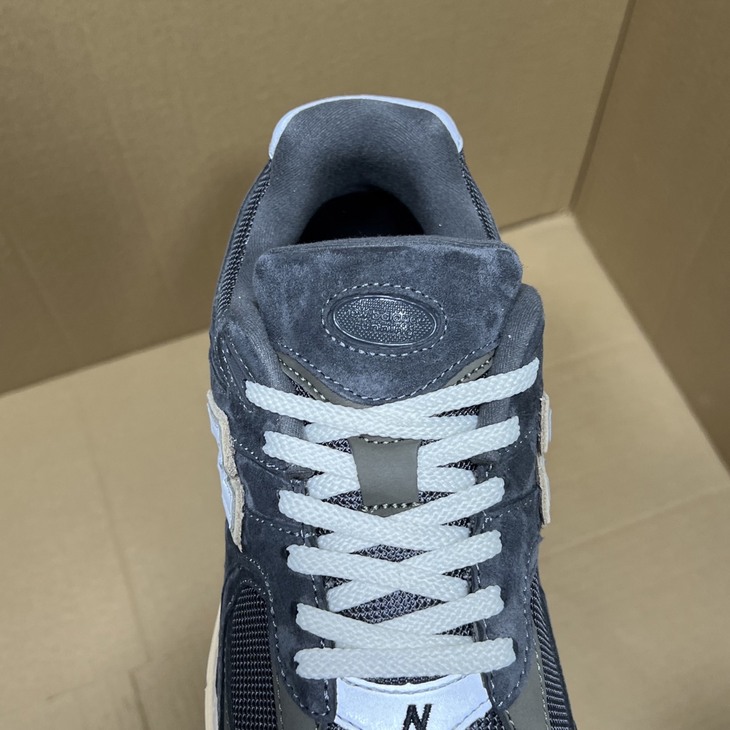 灰碳色 ML2002RHO 纯原NB2002特价！尺码36-47.5，全码输出！年度重磅纯原福利！之前卖