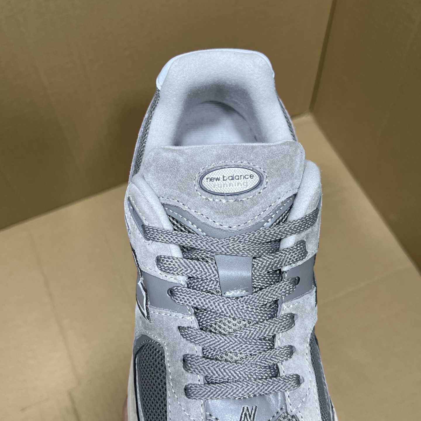 元祖灰色ML2002RC 纯原NB2002特价！尺码36-47.5，全码输出！年度重磅纯原福利！之前卖多