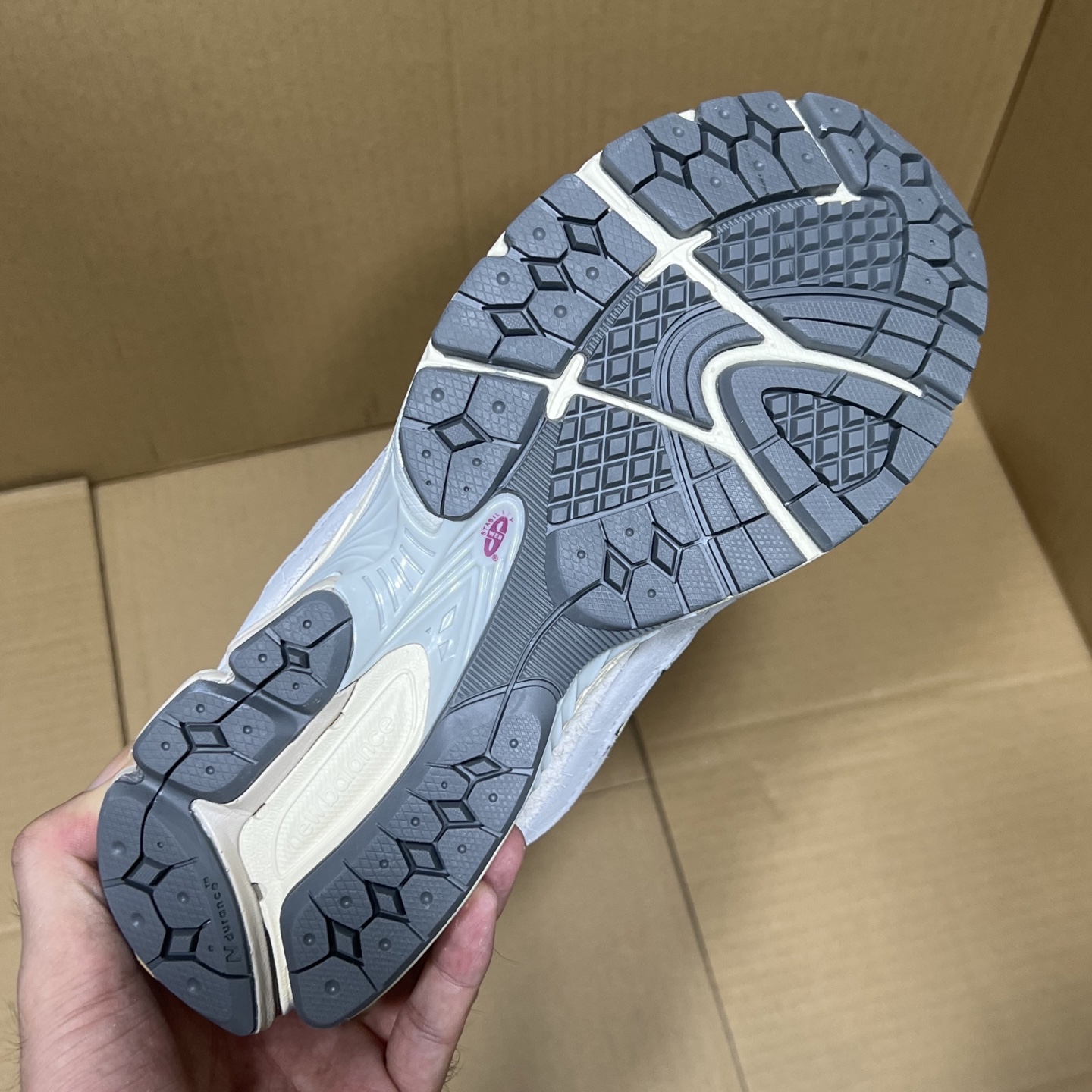 米灰色M2002RLN纯原NB2002特价！尺码36-47.5，全码输出！年度重磅纯原福利！之前卖多少大