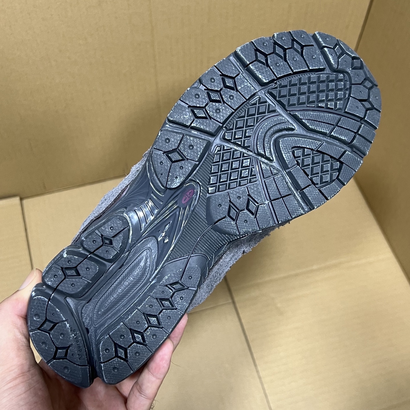 幻影黑色M2002RBD 纯原NB2002特价！尺码36-47.5，全码输出！年度重磅纯原福利！之前卖多