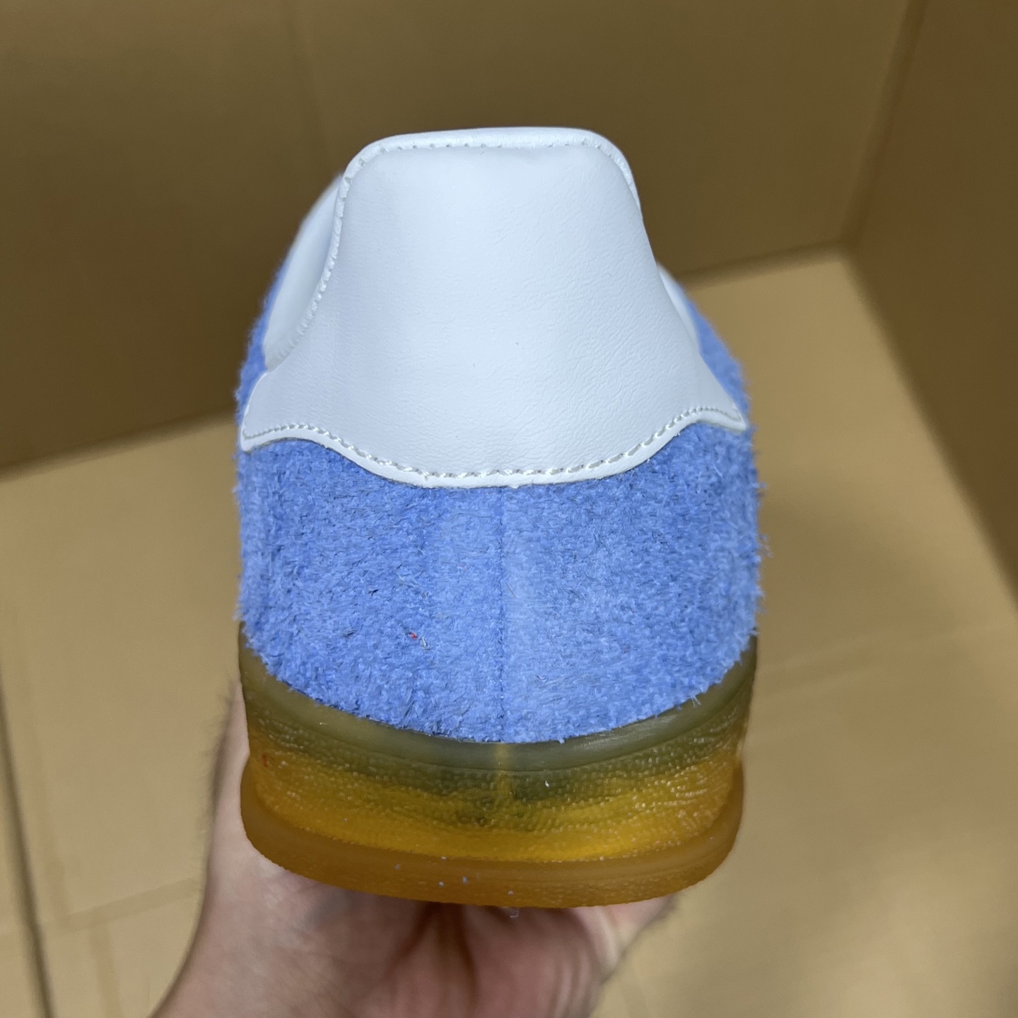 特价💰115  双十二冲刺！价格下调！
VT版桑巴德训特价！
尺码：36-45，全码输出！
外贸滞留订单 经典热门款福利！品质如图所示，白菜价亏本清仓！