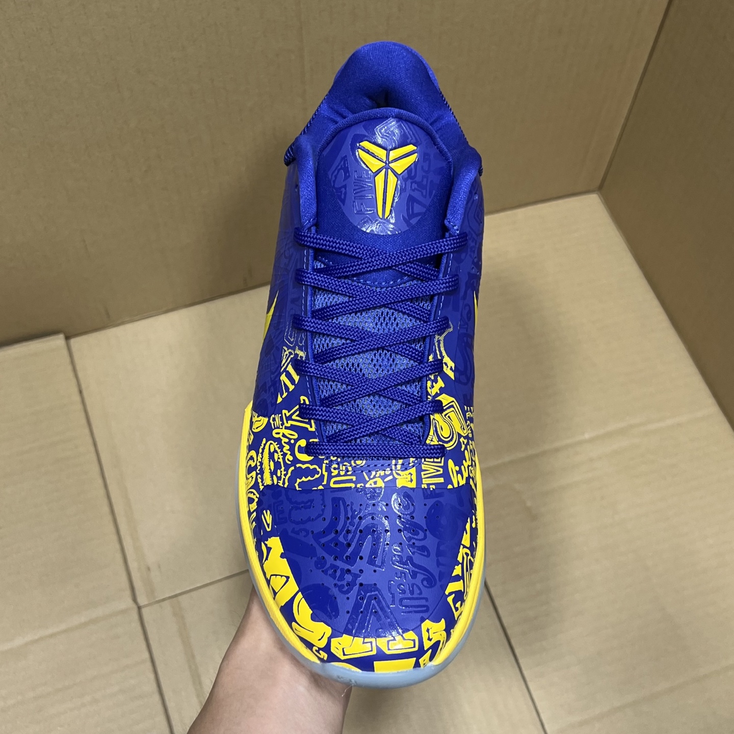 特价福利！科比系列特价！CD4991-400尺码40-48.5全码输出！原OG版本，重新上线！科比系列天