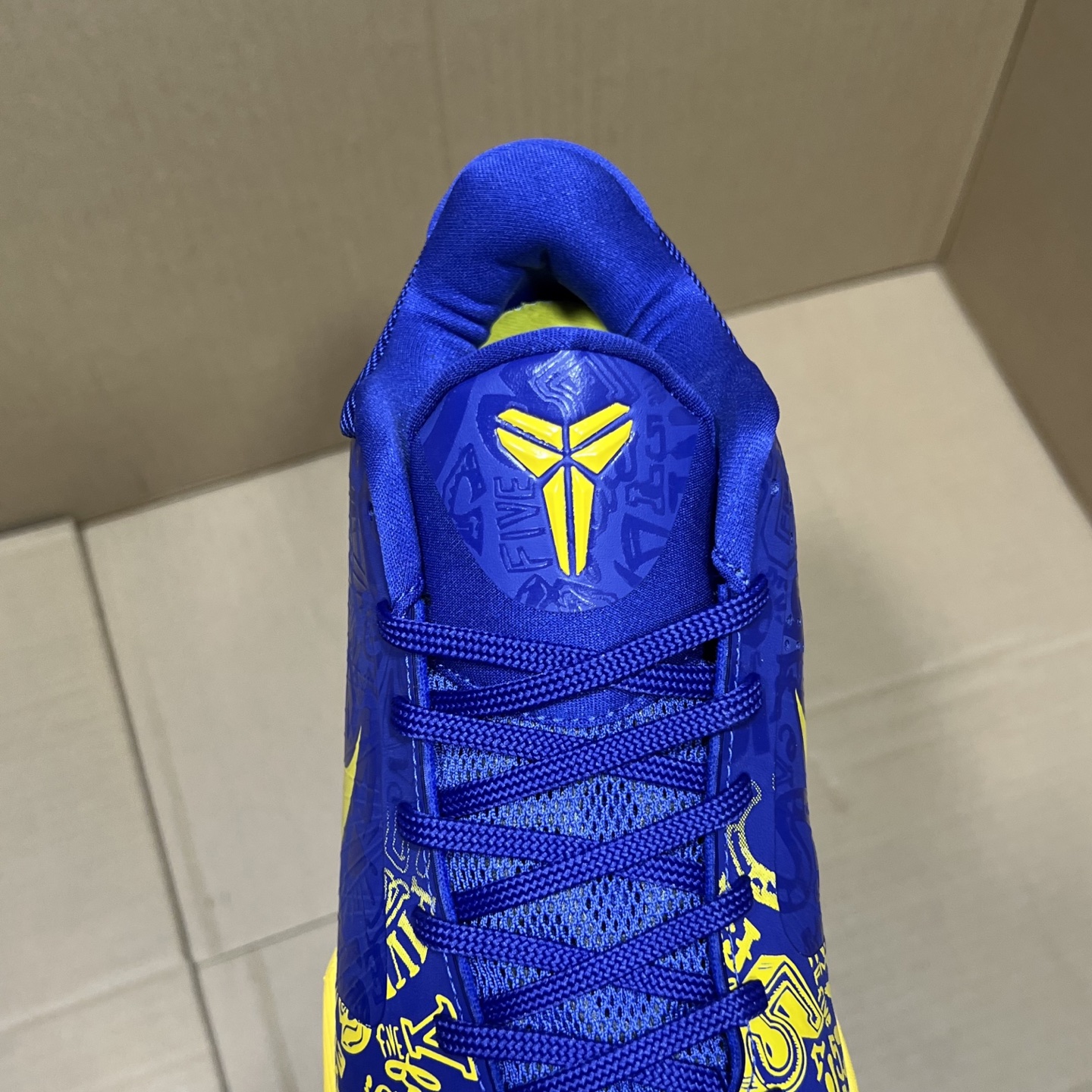 特价福利！科比系列特价！CD4991-400尺码40-48.5全码输出！原OG版本，重新上线！科比系列天