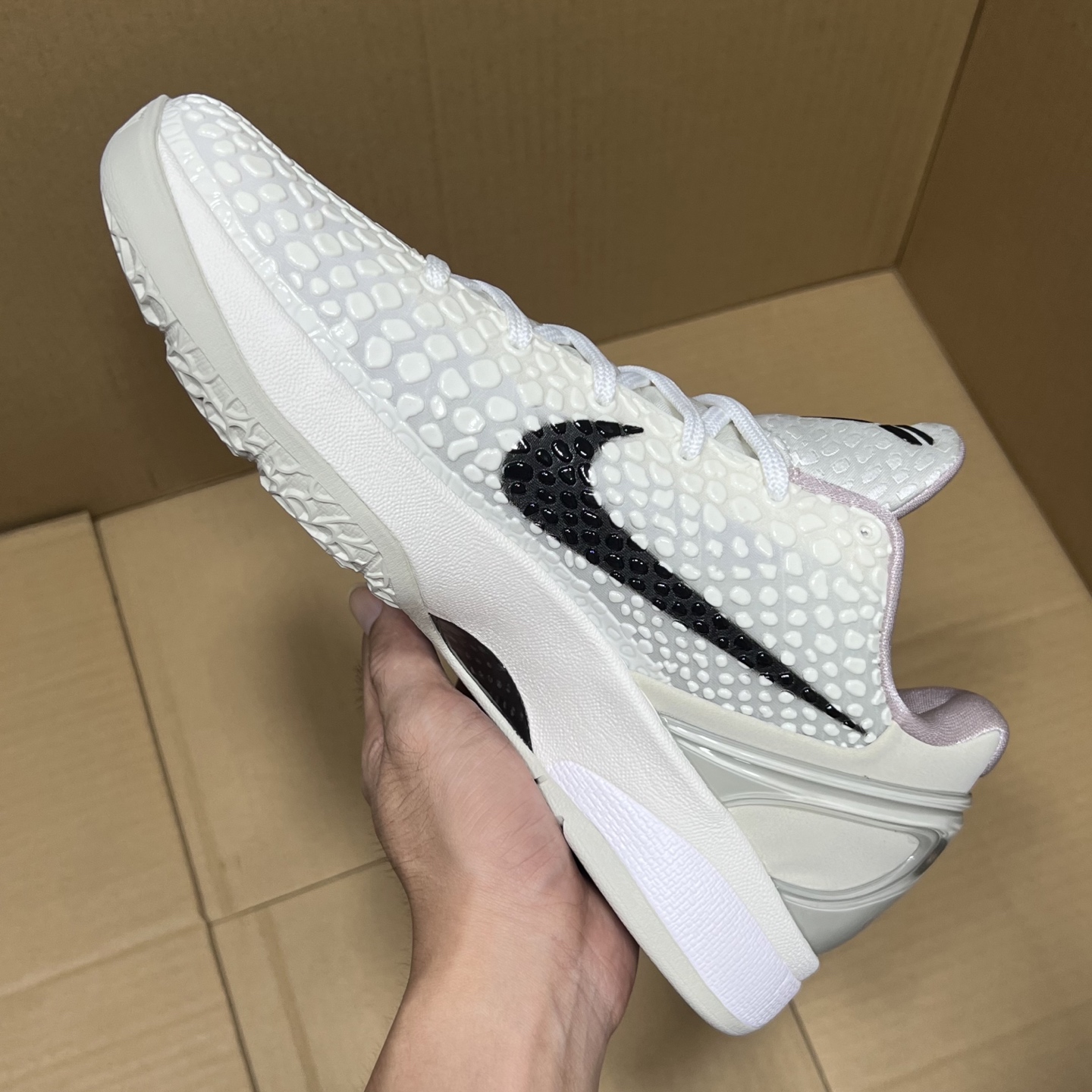 特价福利 科比 FQ3546-100尺码40-48.5全码输出！原OG版本，重新上线！科比系列天花板产品