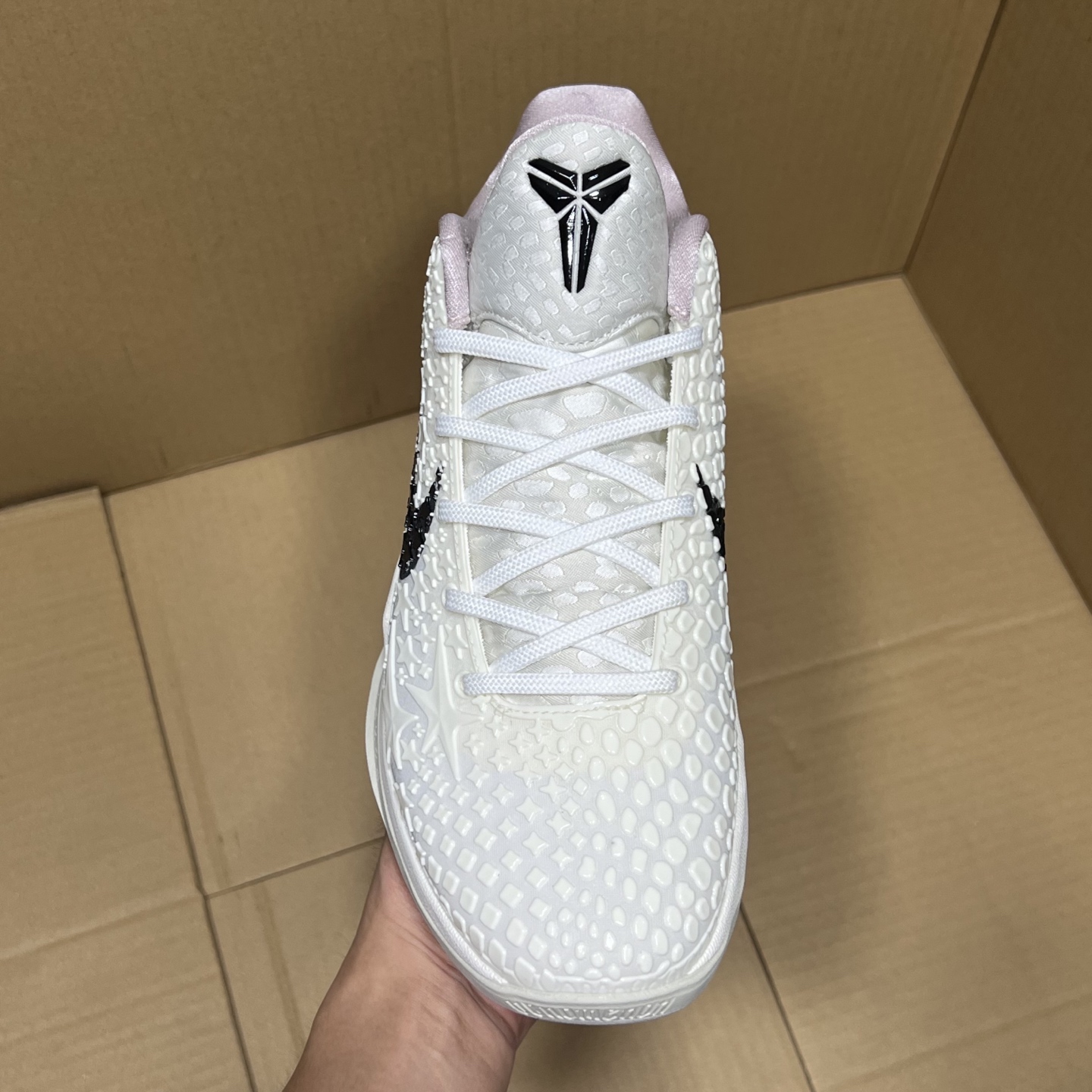 特价福利 科比 FQ3546-100尺码40-48.5全码输出！原OG版本，重新上线！科比系列天花板产品