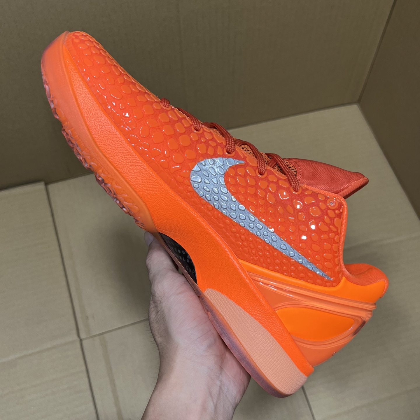 特价福利科比6系列！尺码40-48.5全码输出！原OG版本，重新上线！科比系列天花板产品！行业第一梯队N