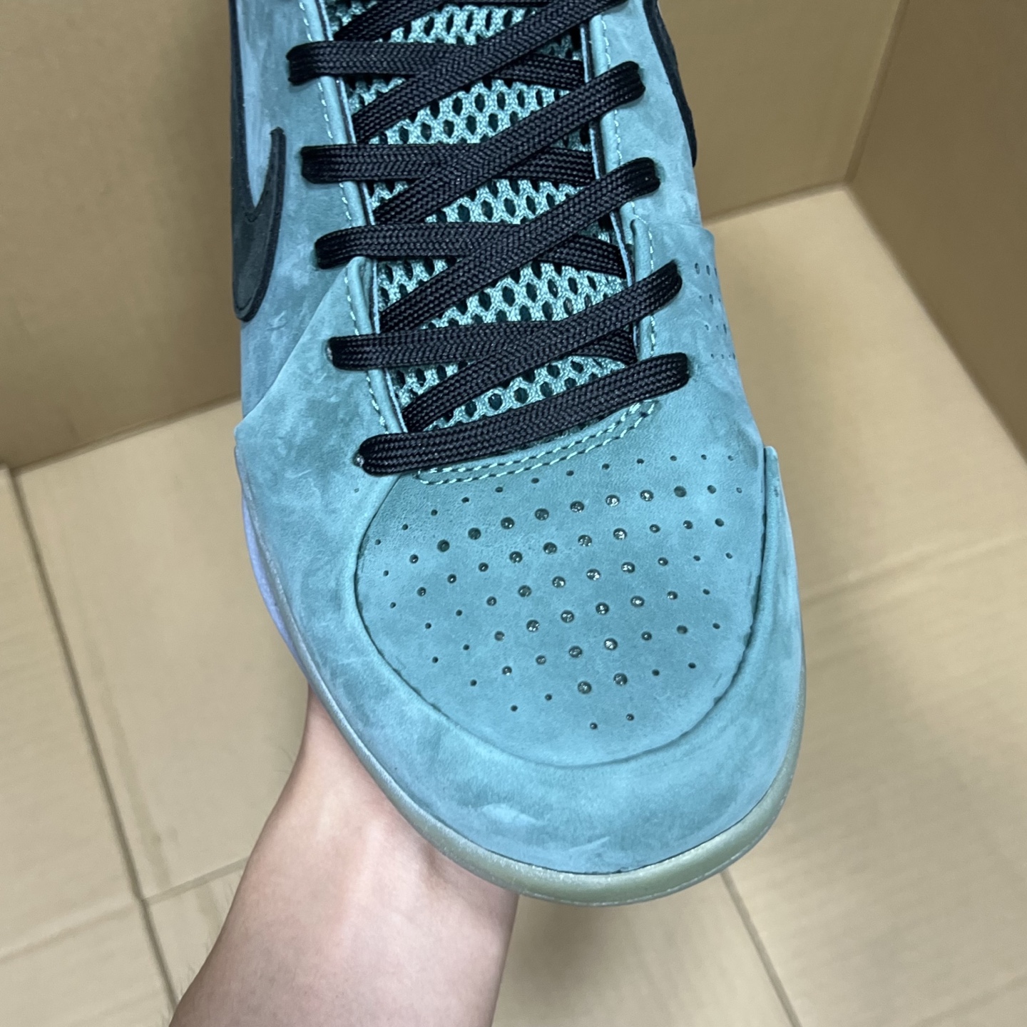 特价福利科比系 fq3545-300尺码40-48.5全码输出！原OG版本，重新上线！科比系列天花板产品