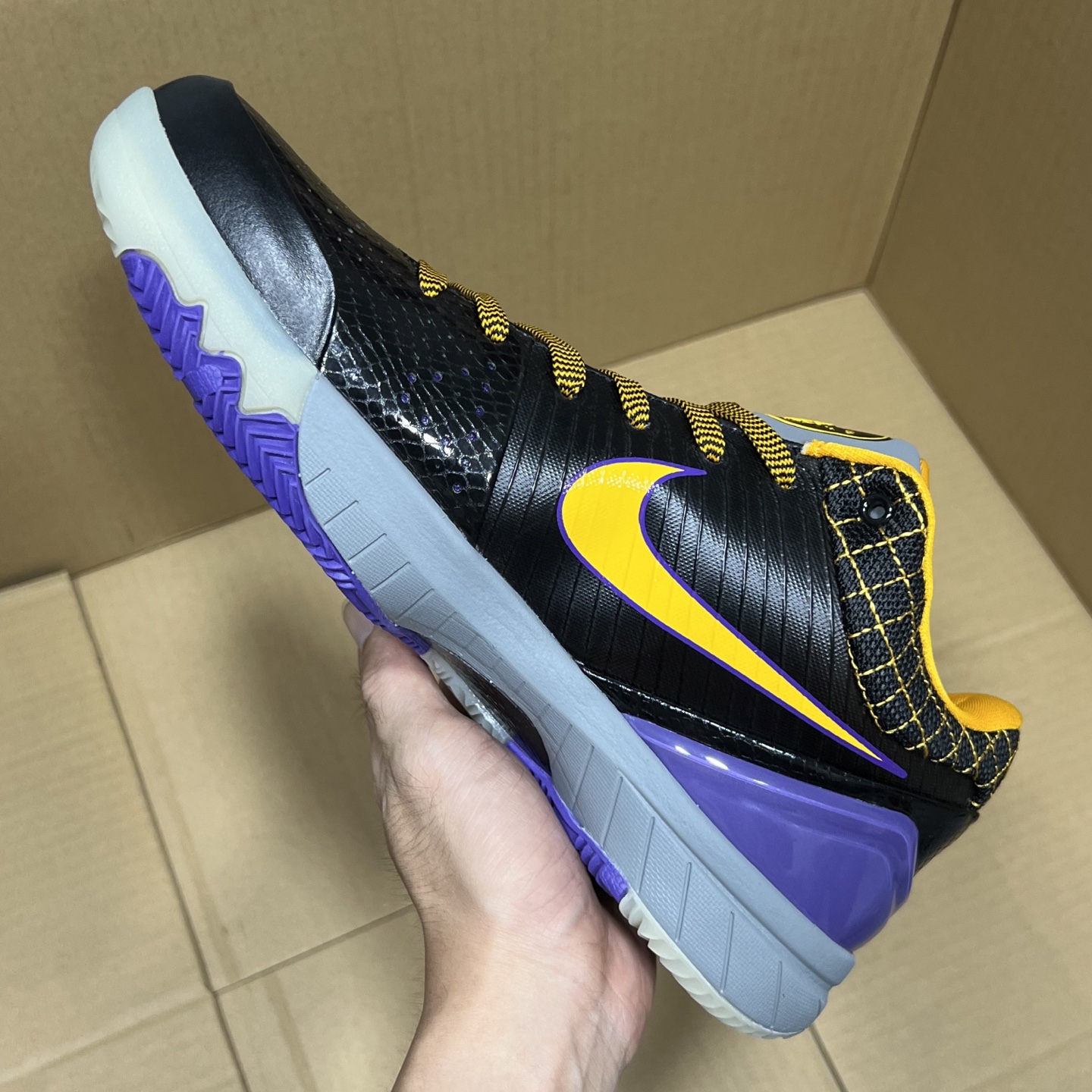 特价福利 科比系列av6399-001尺码40-48.5全码输出！原OG版本，重新上线！科比系列天花板产