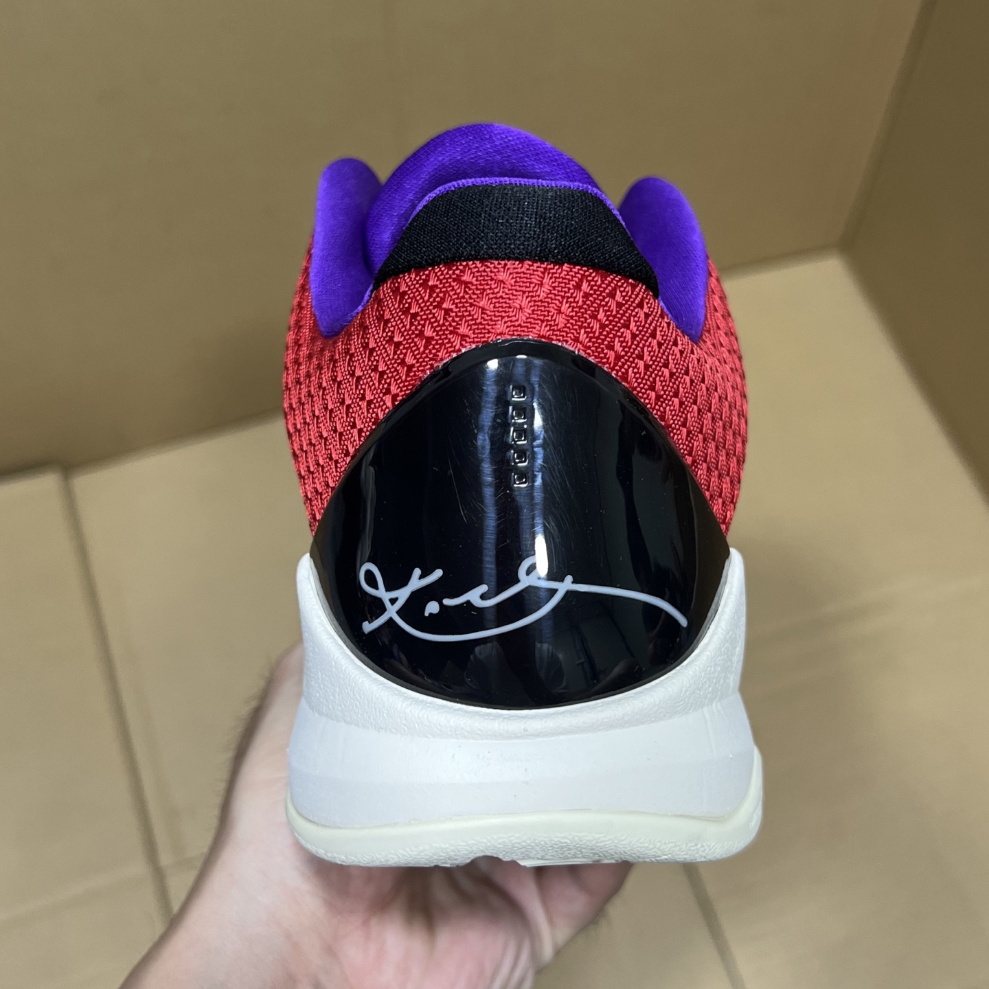 特价福利科比系列特价 cd44991-004尺码40-48.5全码输出！原OG版本，重新上线！科比系列天