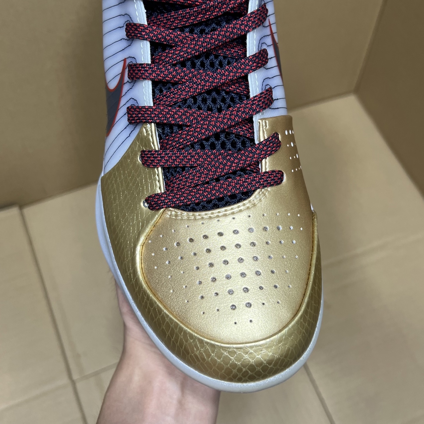 特价福利！科比系列3544-100尺码40-48.5全码输出！原OG版本，重新上线！科比系列天花板产品！