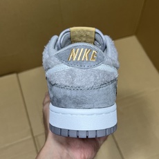 福利特价 独家定制dunk拉布布联名! Nike Dunk By POP MART LABUBU 尺码:36-45,全码 福利特价 独家定制dunk拉布布联名! Nike Dunk By POP MART LABUBU 尺码:36-45,全码