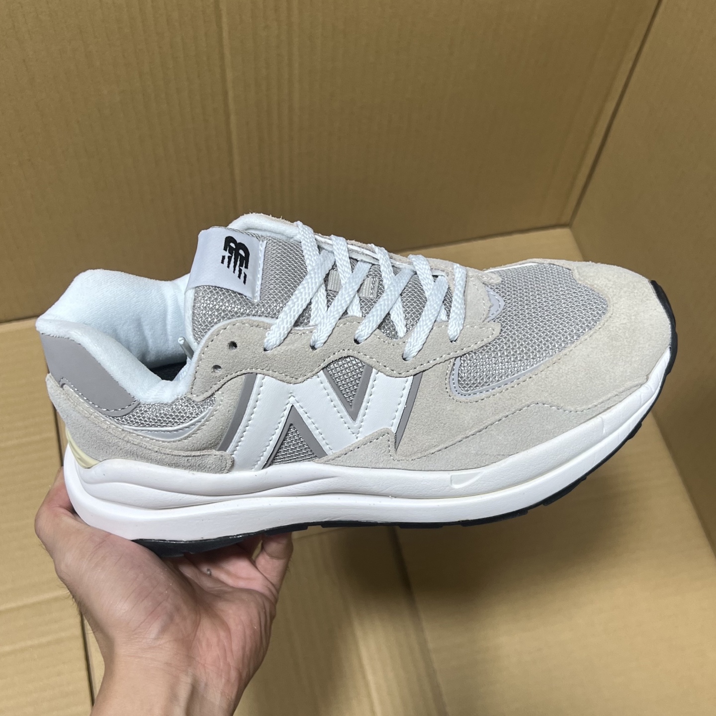 💰99.9‼️双十一活动冲刺！ W版纯原NB5740系列福利！ 尺码36-45，全码输出！ 知名外贸大厂出品！天猫 京东以及各大直播平台的冲正产品！全网最低价格，嘎嘎冲！干就完了！