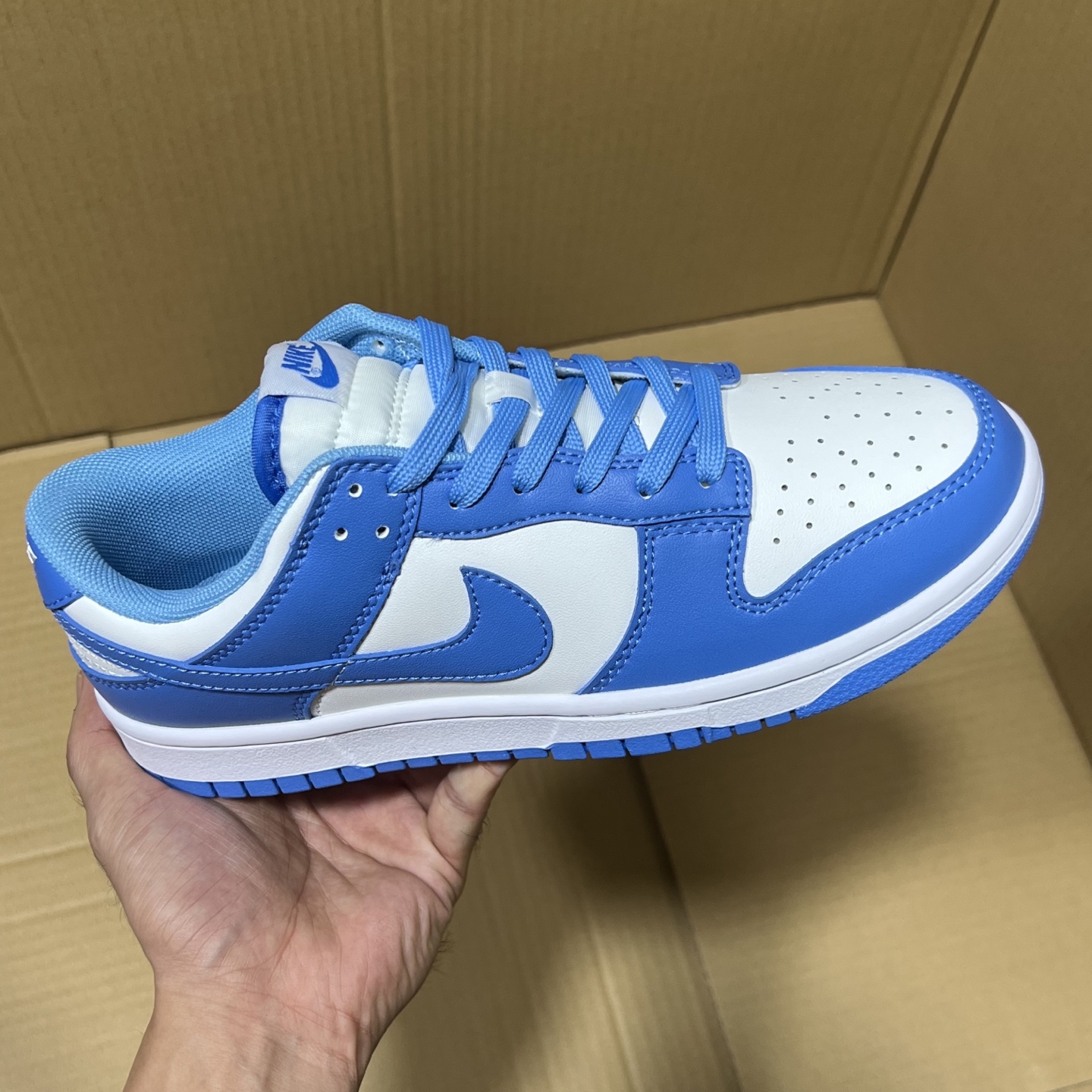 BS dunk四色！ 品质如图！啥也不说！只要两位数！市场最强性价比天花板！老牌工厂，品质稳定！欢迎直播客户，平台冲量客户合作来谈！ 尺码35.5-47.5 冲起来！