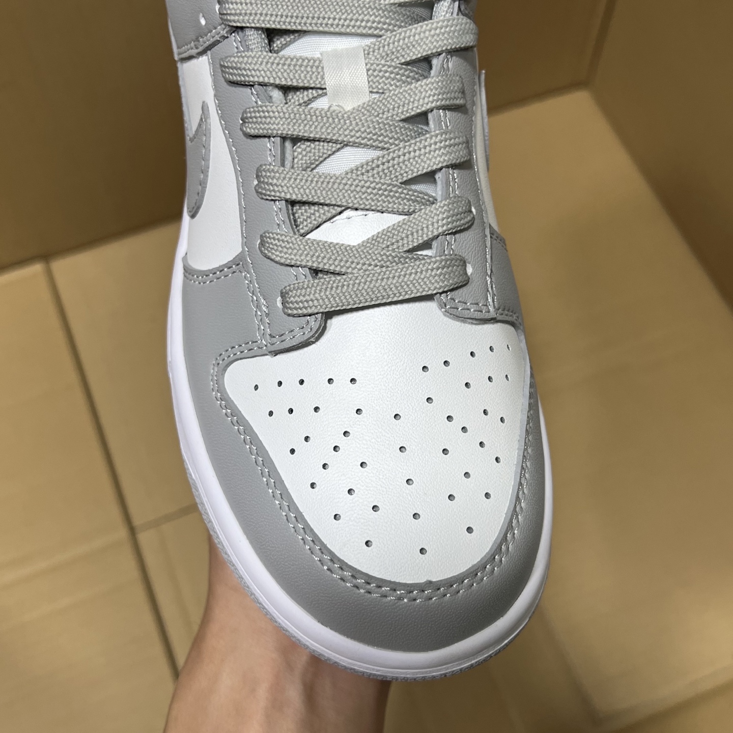 BS dunk四色！ 品质如图！啥也不说！只要两位数！市场最强性价比天花板！老牌工厂，品质稳定！欢迎直播客户，平台冲量客户合作来谈！ 尺码35.5-47.5 冲起来！