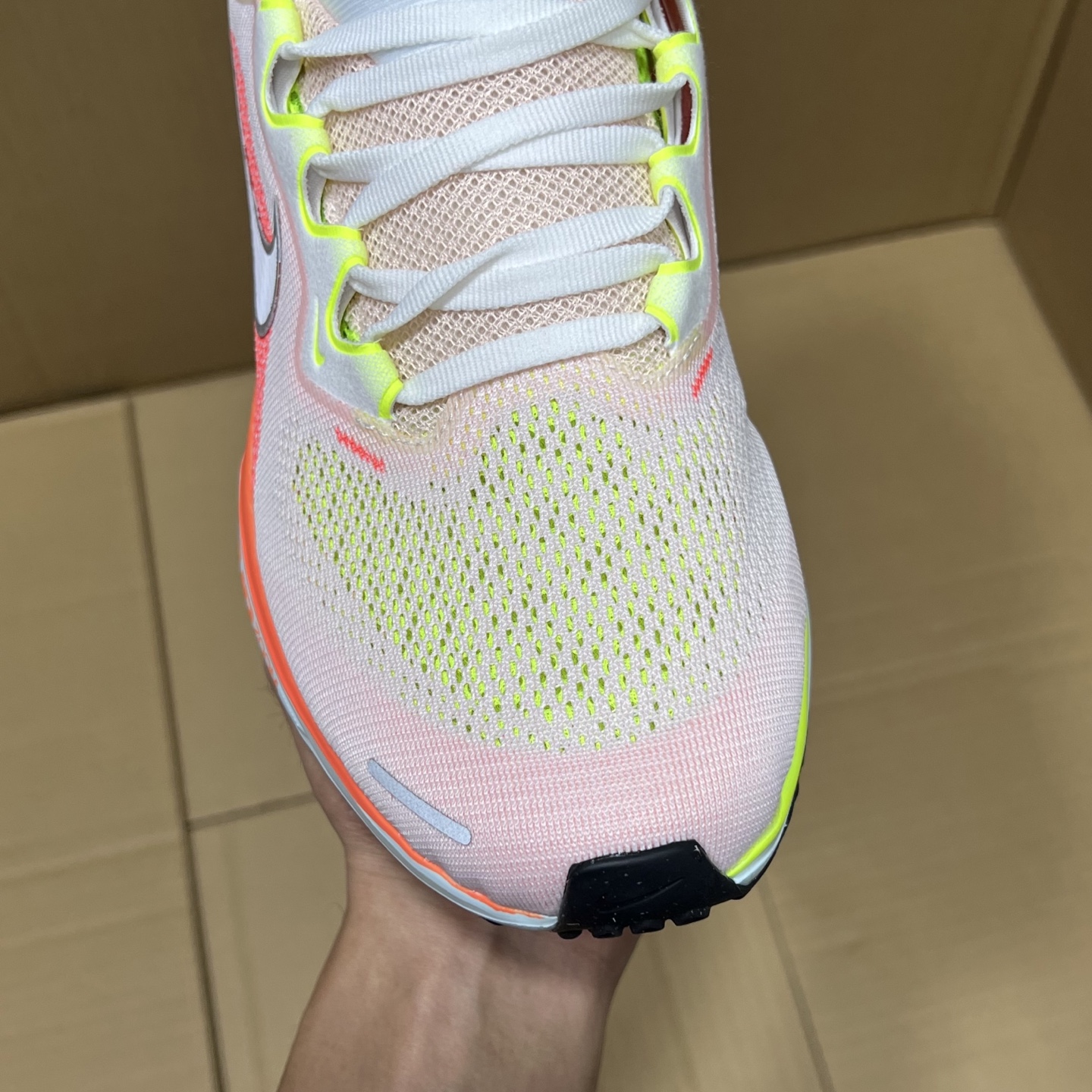 双十二活动开冲! 平台版飞马41跑鞋特价! 尺码:36-45,天猫 京东等平台充正订单!双十二福利开启!品质就不多说了!白菜价体验正品!售前 售后 一包到底! 编码AB102869