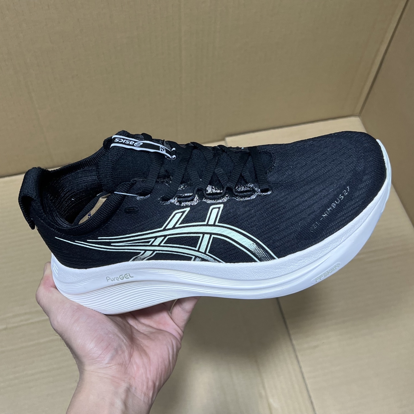 双十二活动冲刺！ 奥莱版亚瑟士GLE27特价！ 尺码：36-47，全码输出！ 天猫 京东等平台充正订单！真正超临界大底！唯一原厂材料制作！白菜价体验正品！售前 售后 一包到底！ 编码AB256865！