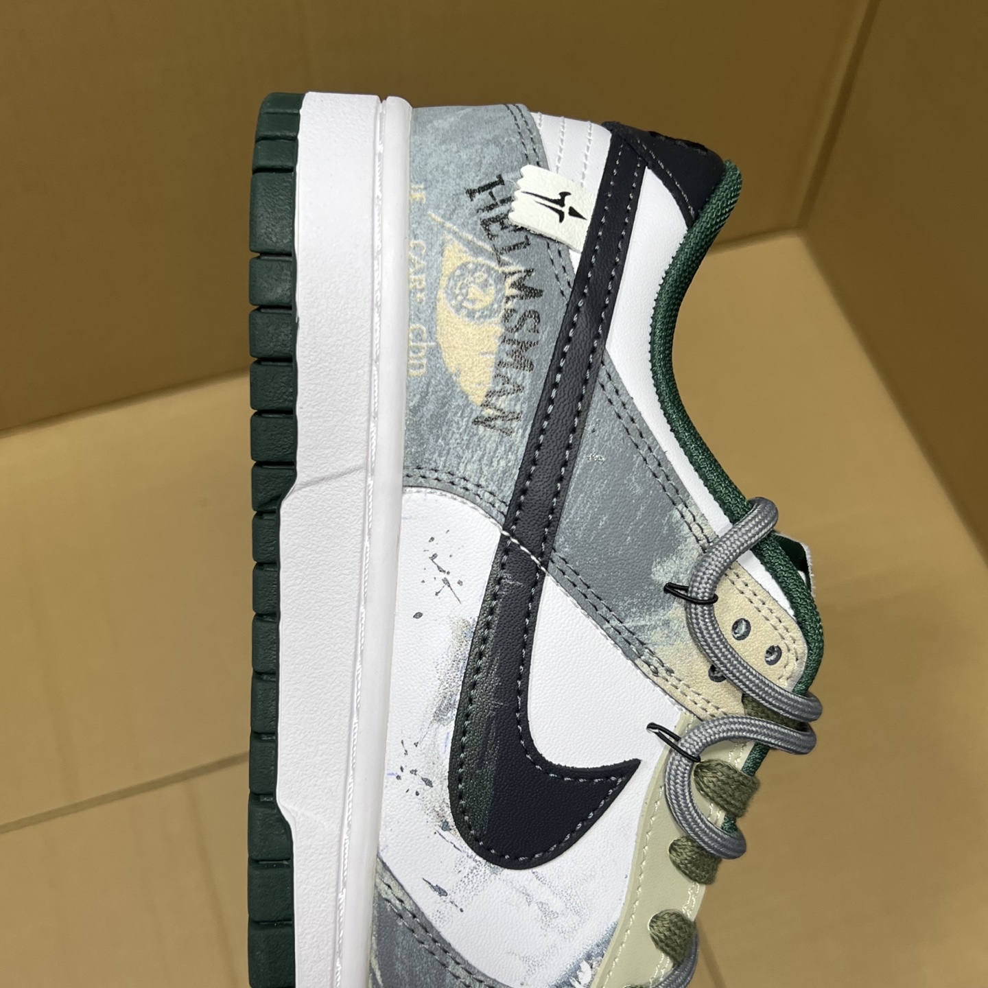 特价 双十二活动冲刺！YC定制款dunk全新福利！尺码：35.5-47.5，开冲！纯原版本，独家定制配色