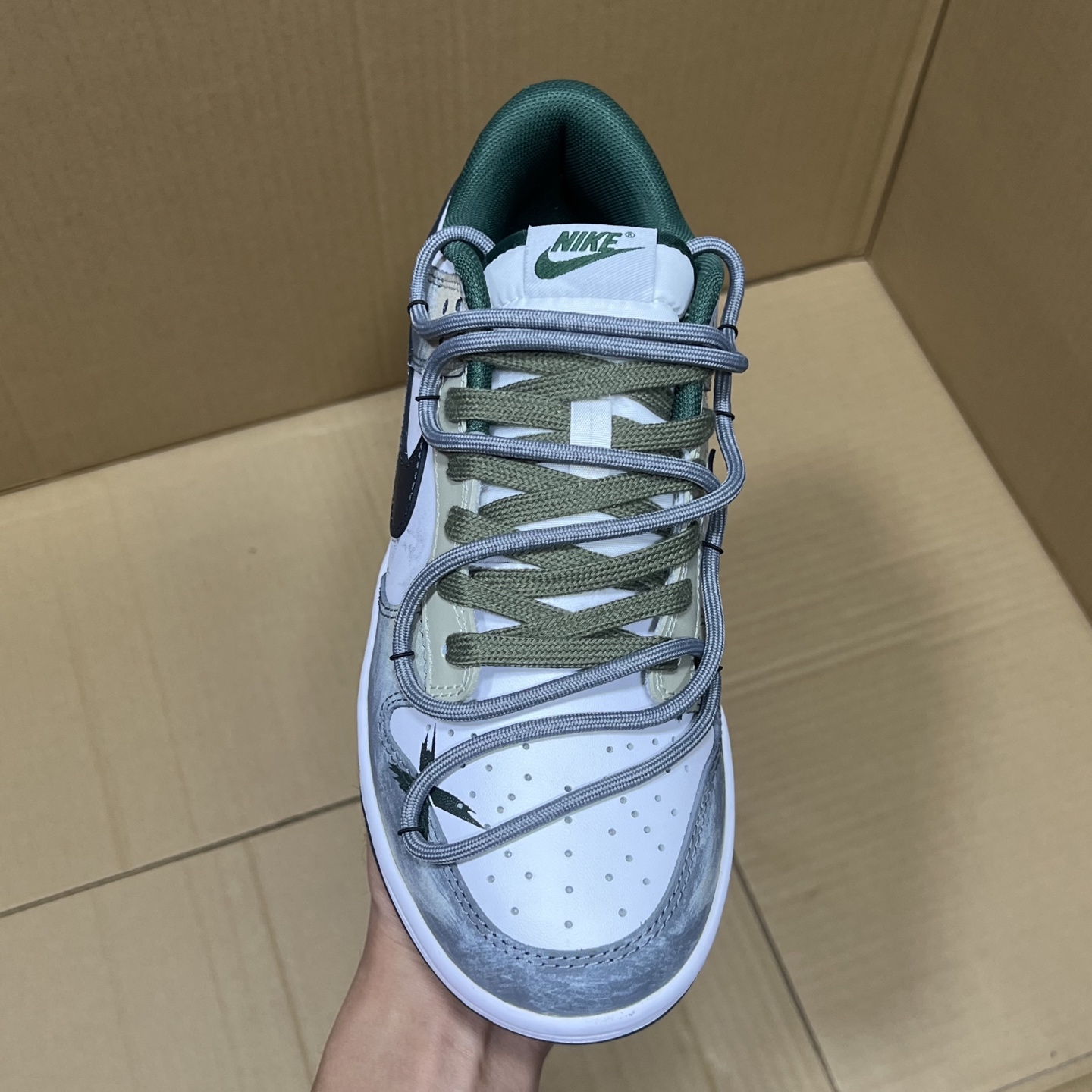 特价 双十二活动冲刺！YC定制款dunk全新福利！尺码：35.5-47.5，开冲！纯原版本，独家定制配色