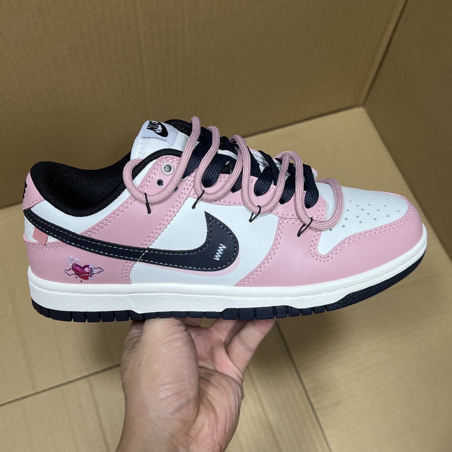 特价 双十二活动冲刺！YC定制款dunk全新福利！尺码：35.5-47.5，开冲！纯原版本，独家定制配色