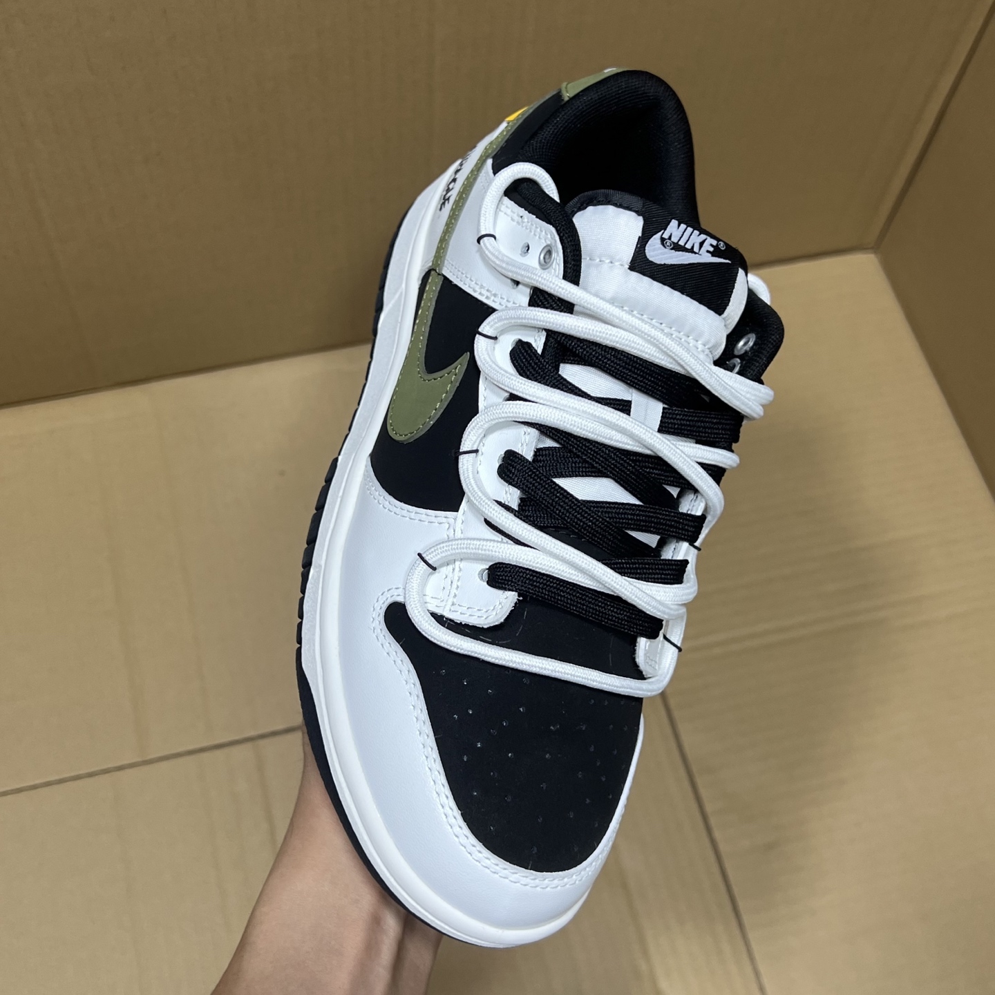 特价 双十二活动冲刺！YC定制款dunk全新福利！尺码：35.5-47.5，开冲！纯原版本，独家定制配色