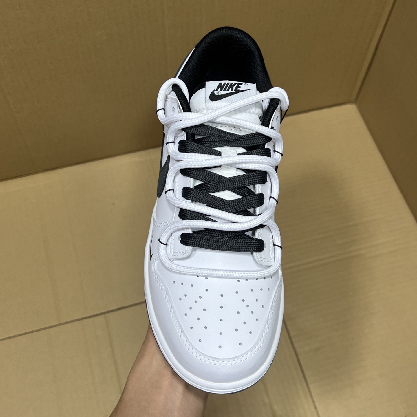 特价 双十二活动冲刺！YC定制款dunk全新福利！尺码：35.5-47.5，开冲！纯原版本，独家定制配色