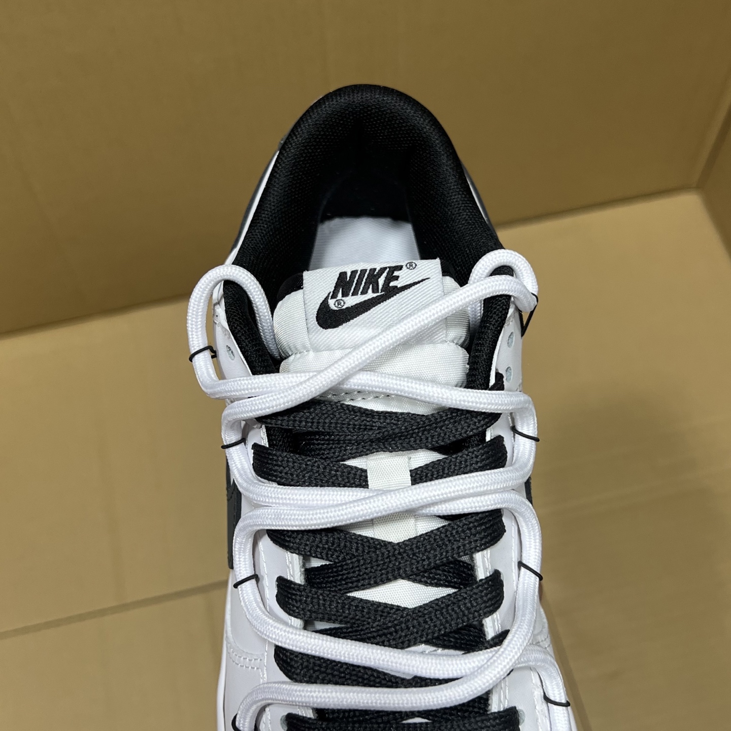 特价 双十二活动冲刺！YC定制款dunk全新福利！尺码：35.5-47.5，开冲！纯原版本，独家定制配色